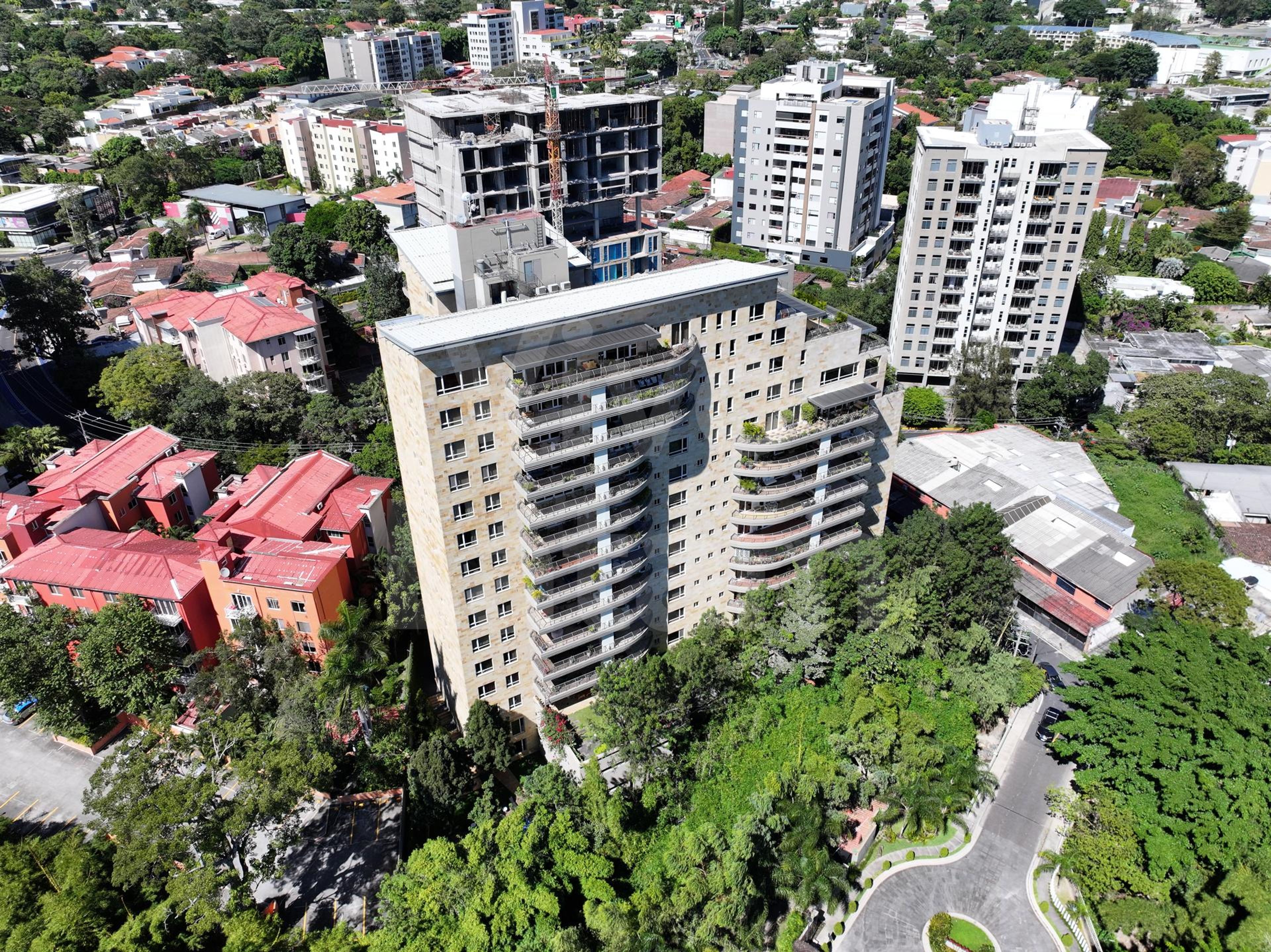 Condo 515 Avenida La Capilla