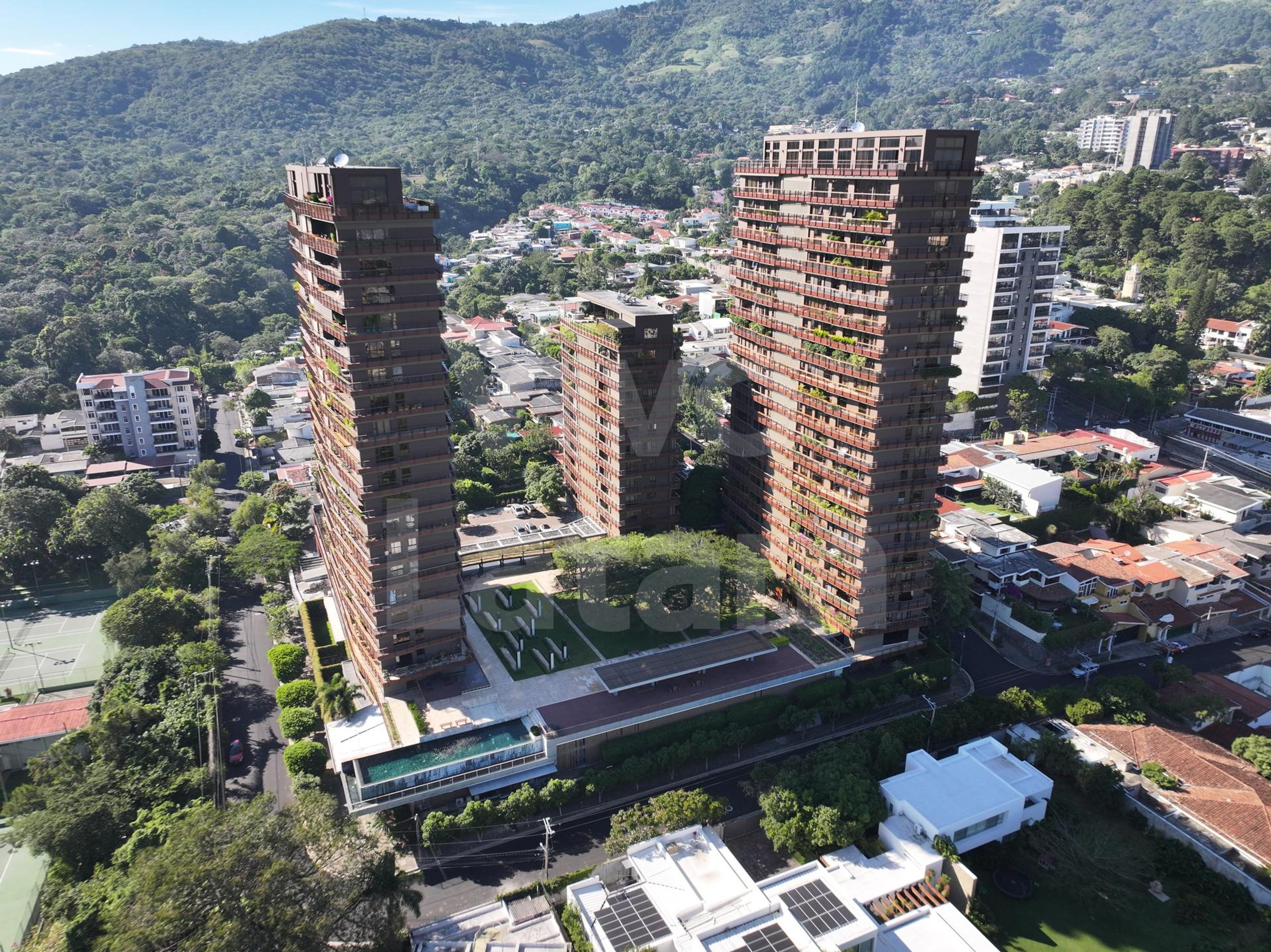 Torres 105 Campestre