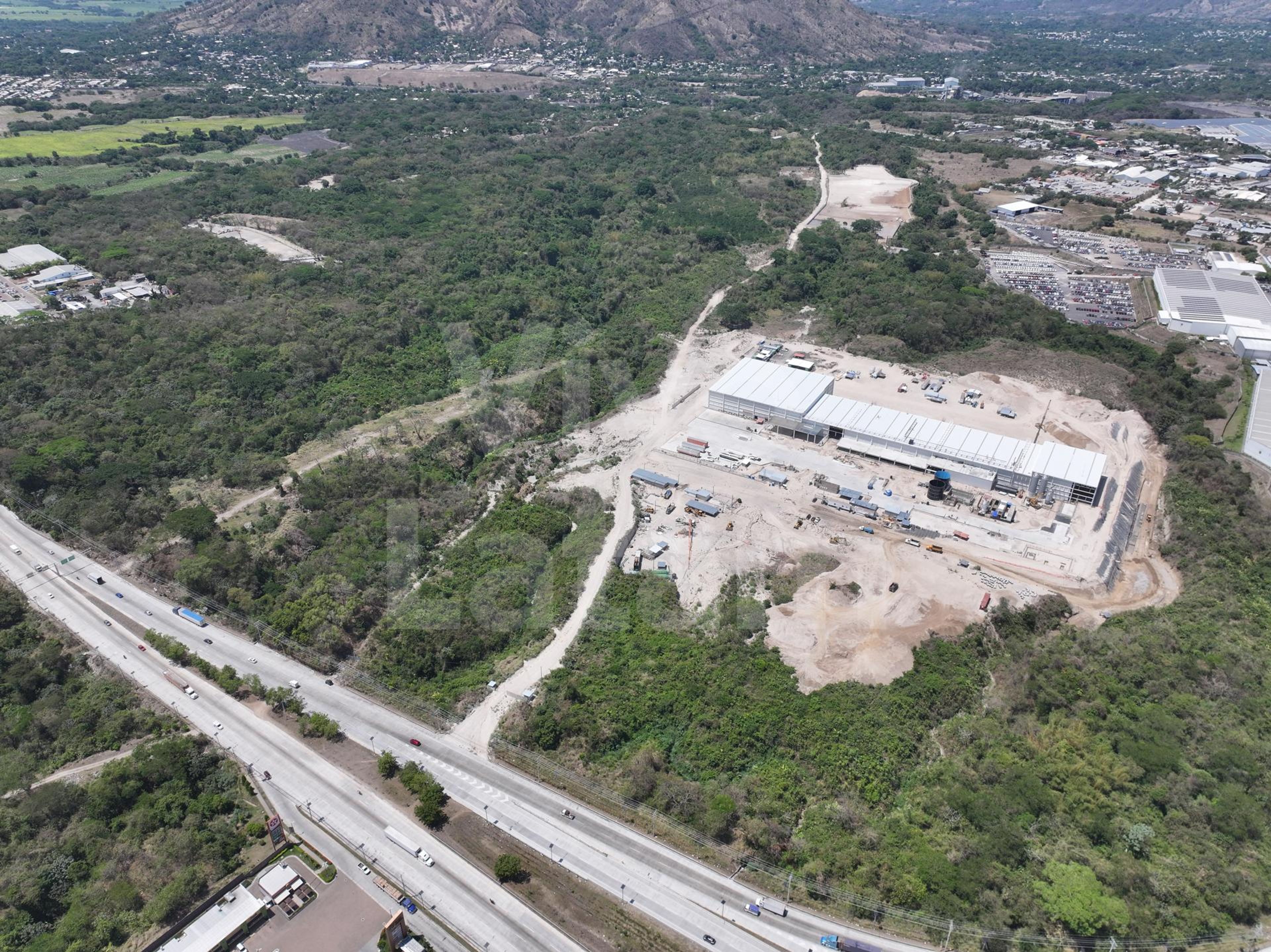 Industrial land for sale in Parque Industrial Apachulco