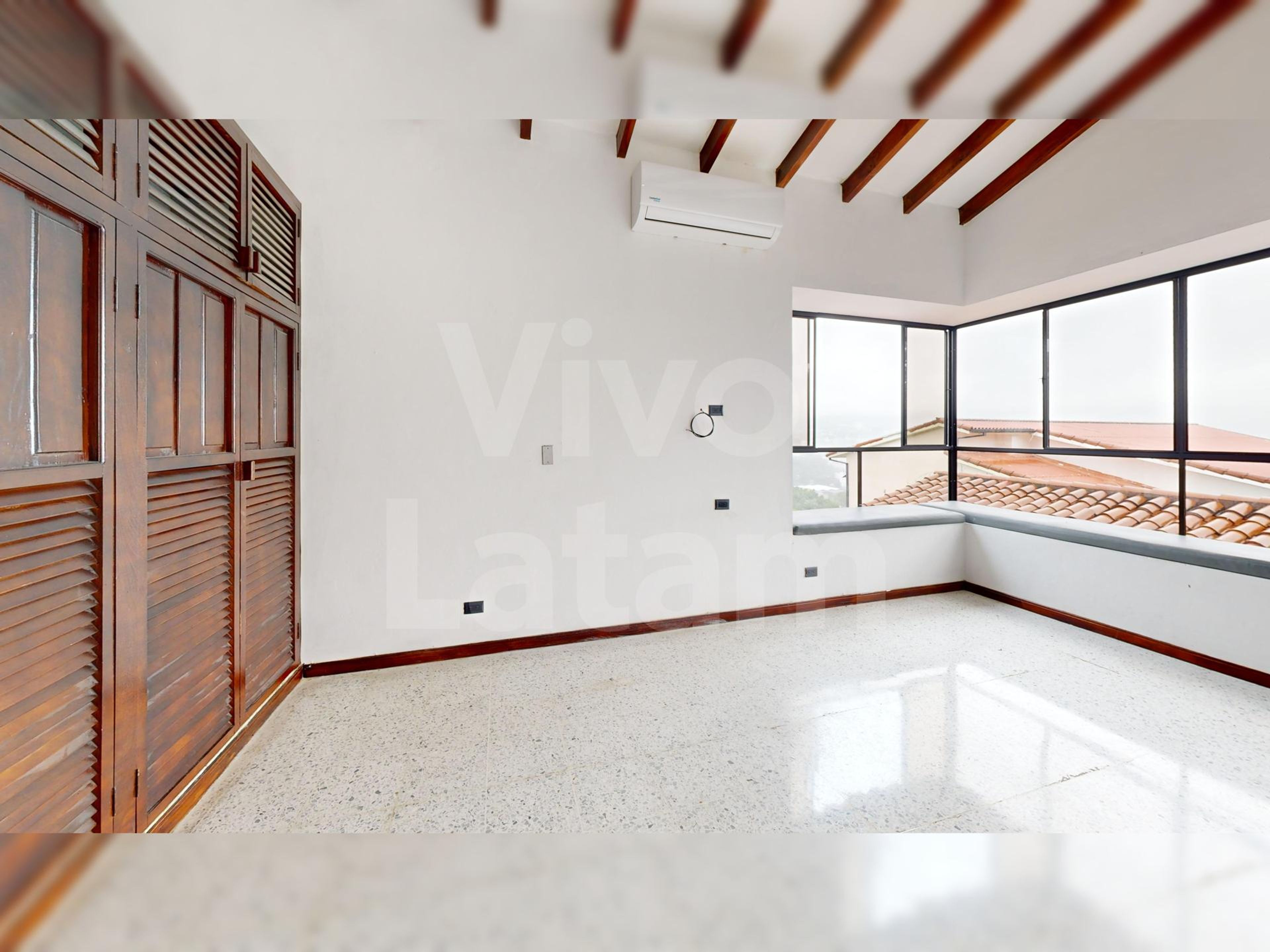 Casa en venta y alquiler en Lomas de Altamira