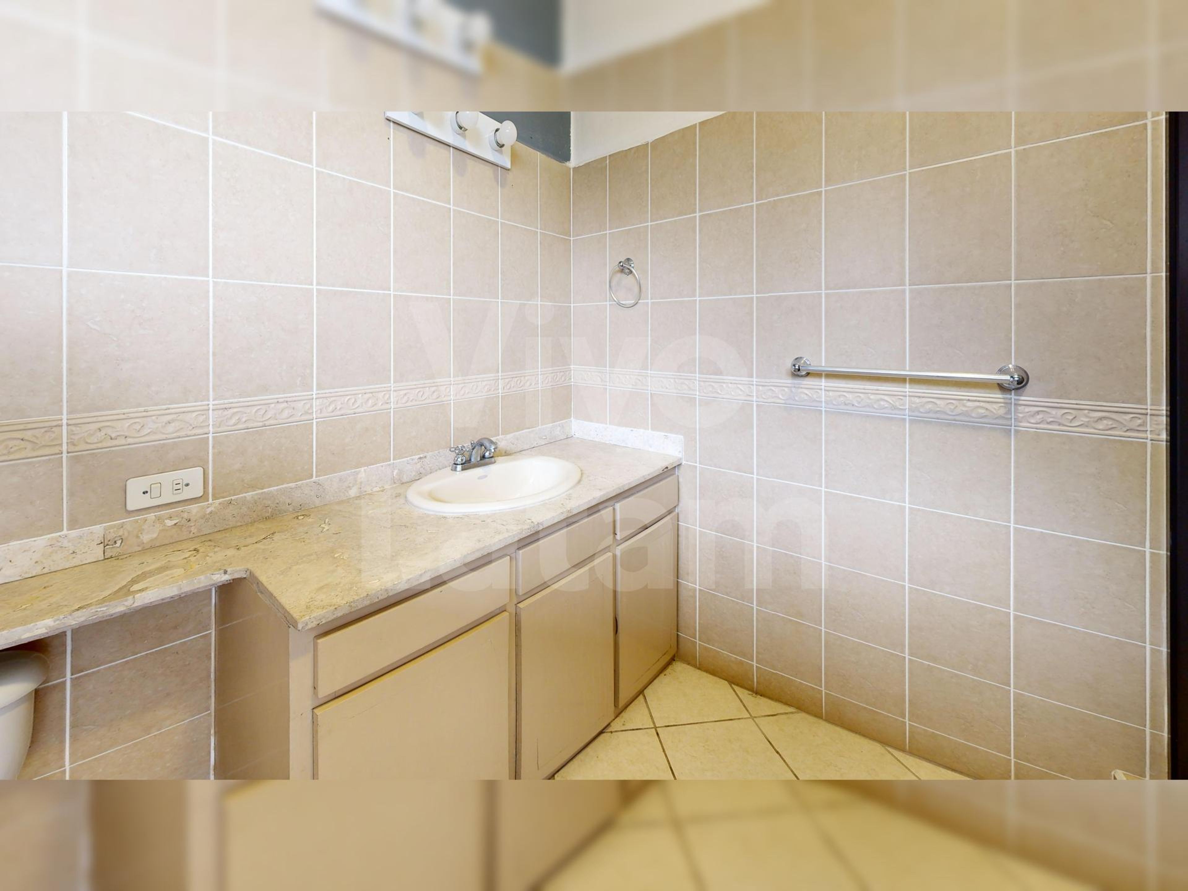 Casa en venta y alquiler en Lomas de Altamira