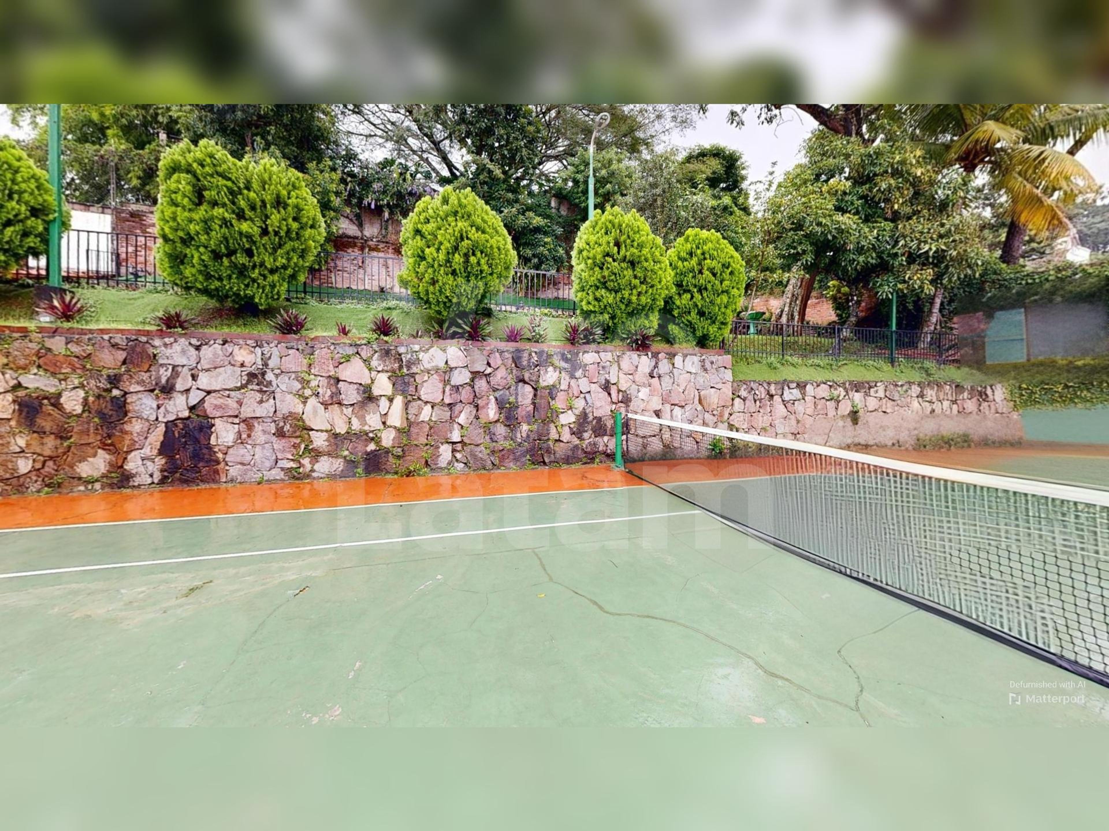 Casa en venta y alquiler en Lomas de Altamira