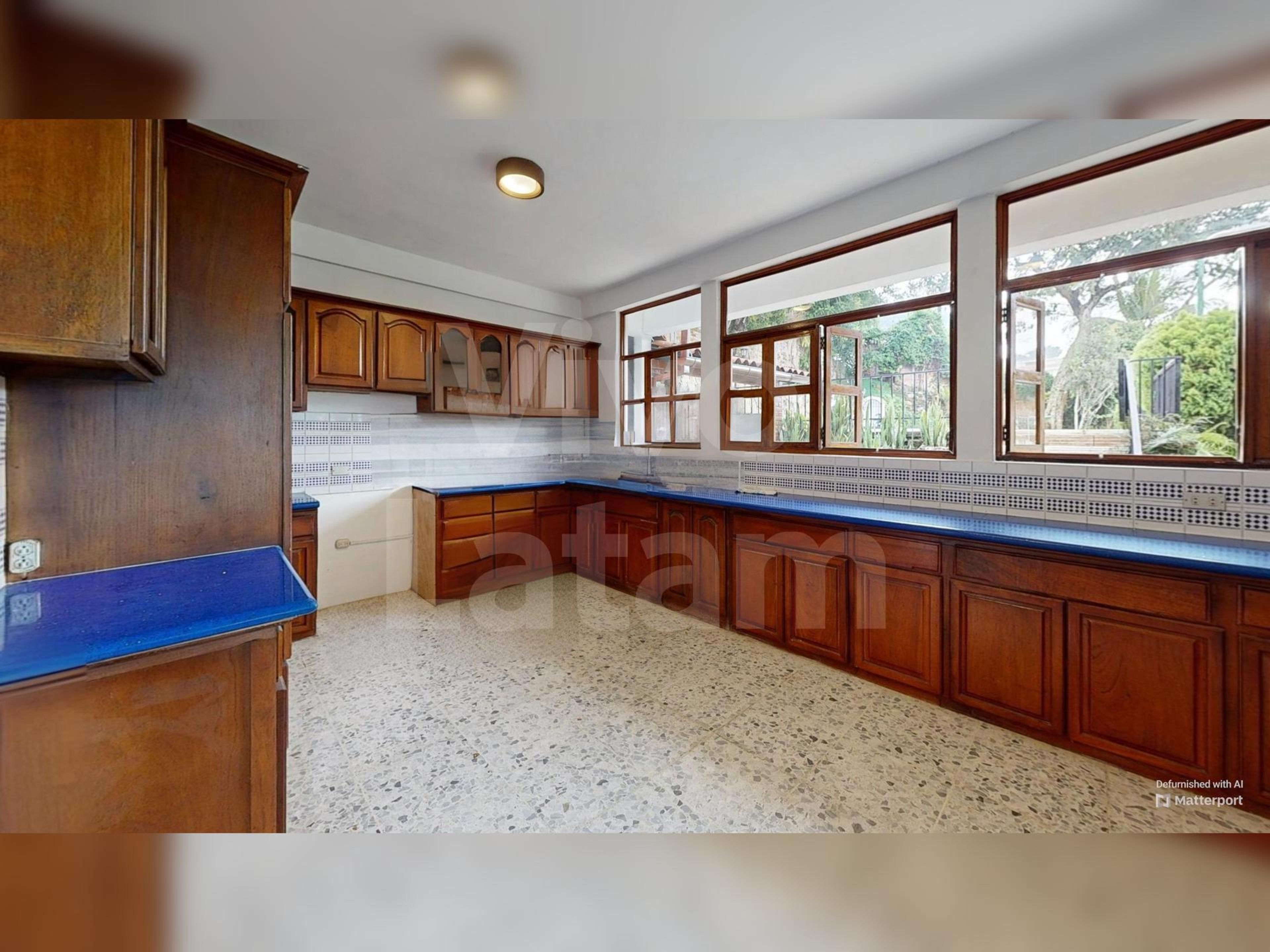 Casa en venta y alquiler en Lomas de Altamira