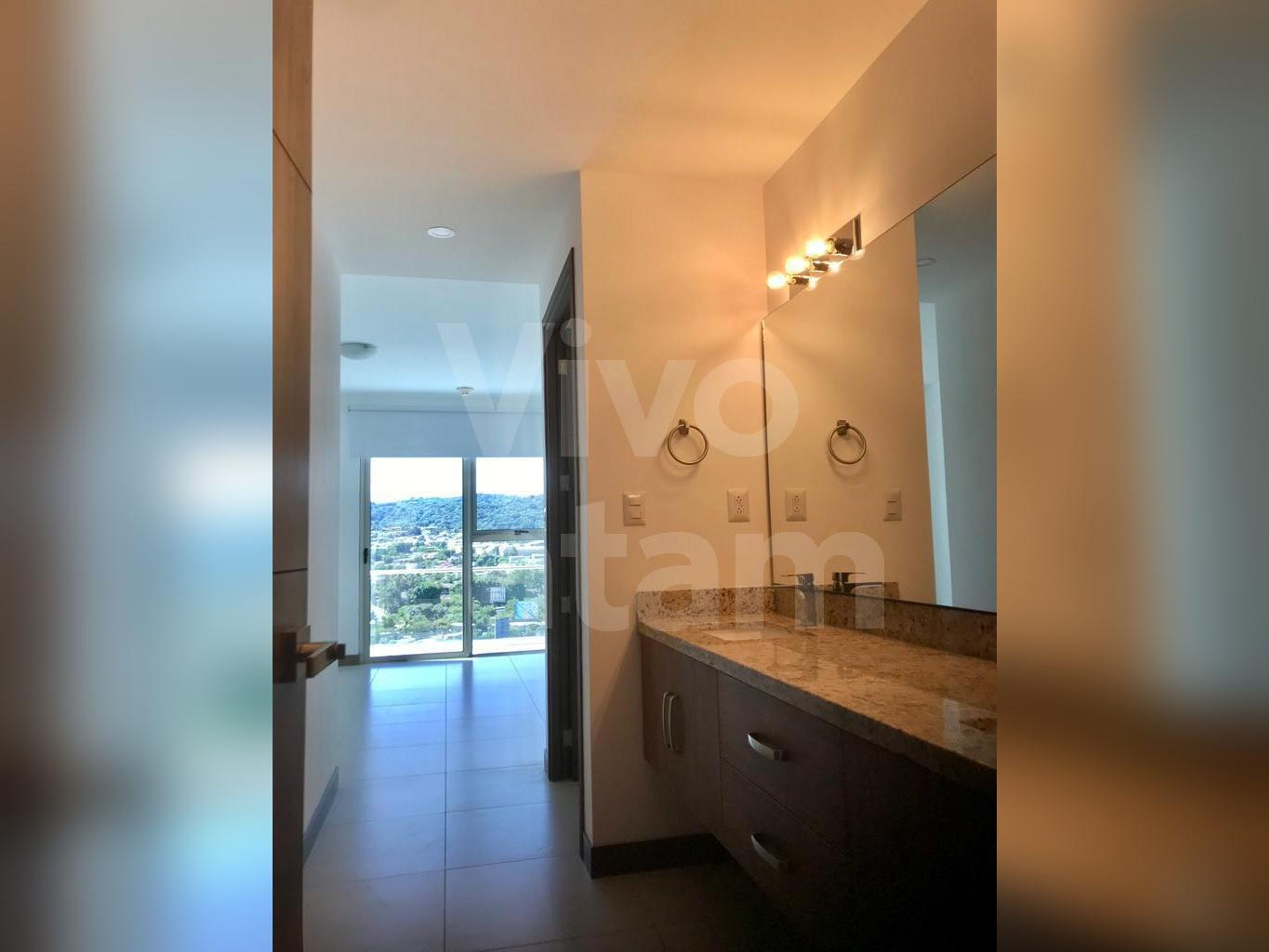 Apartamento en alquiler en Torres Puerta del Alma