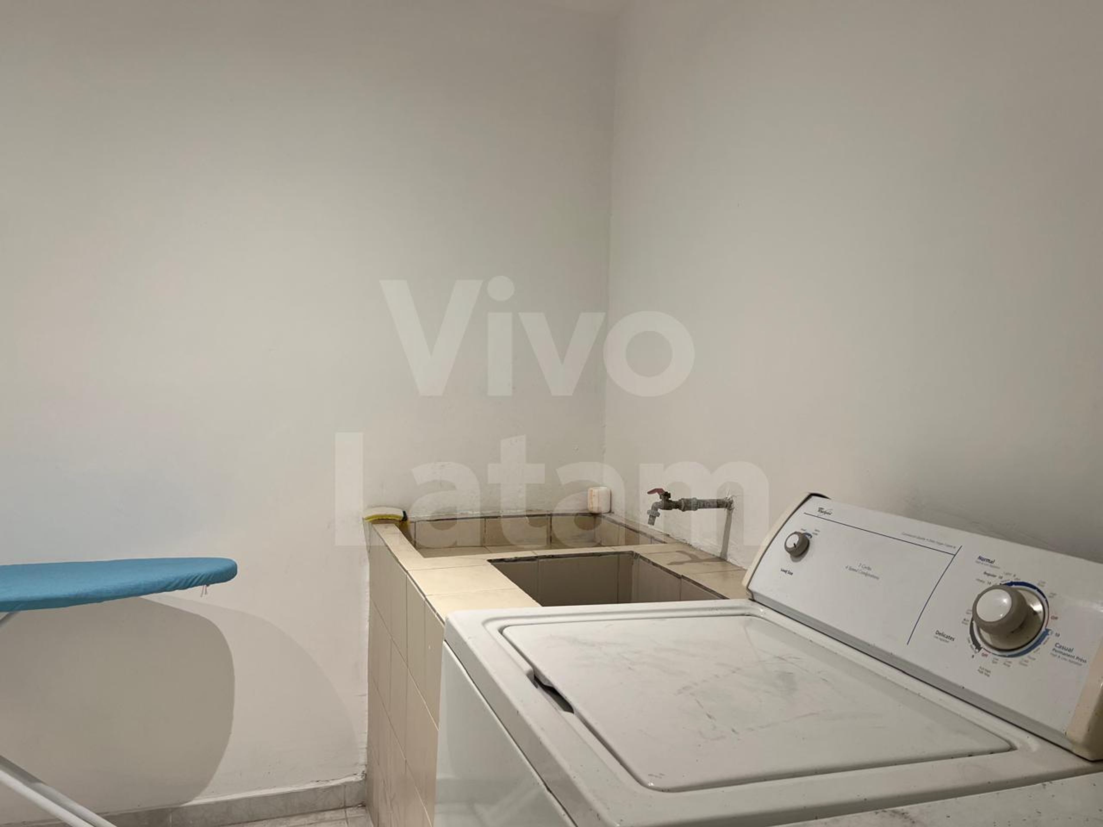Apartamento en alquiler en Torre San Benito 247