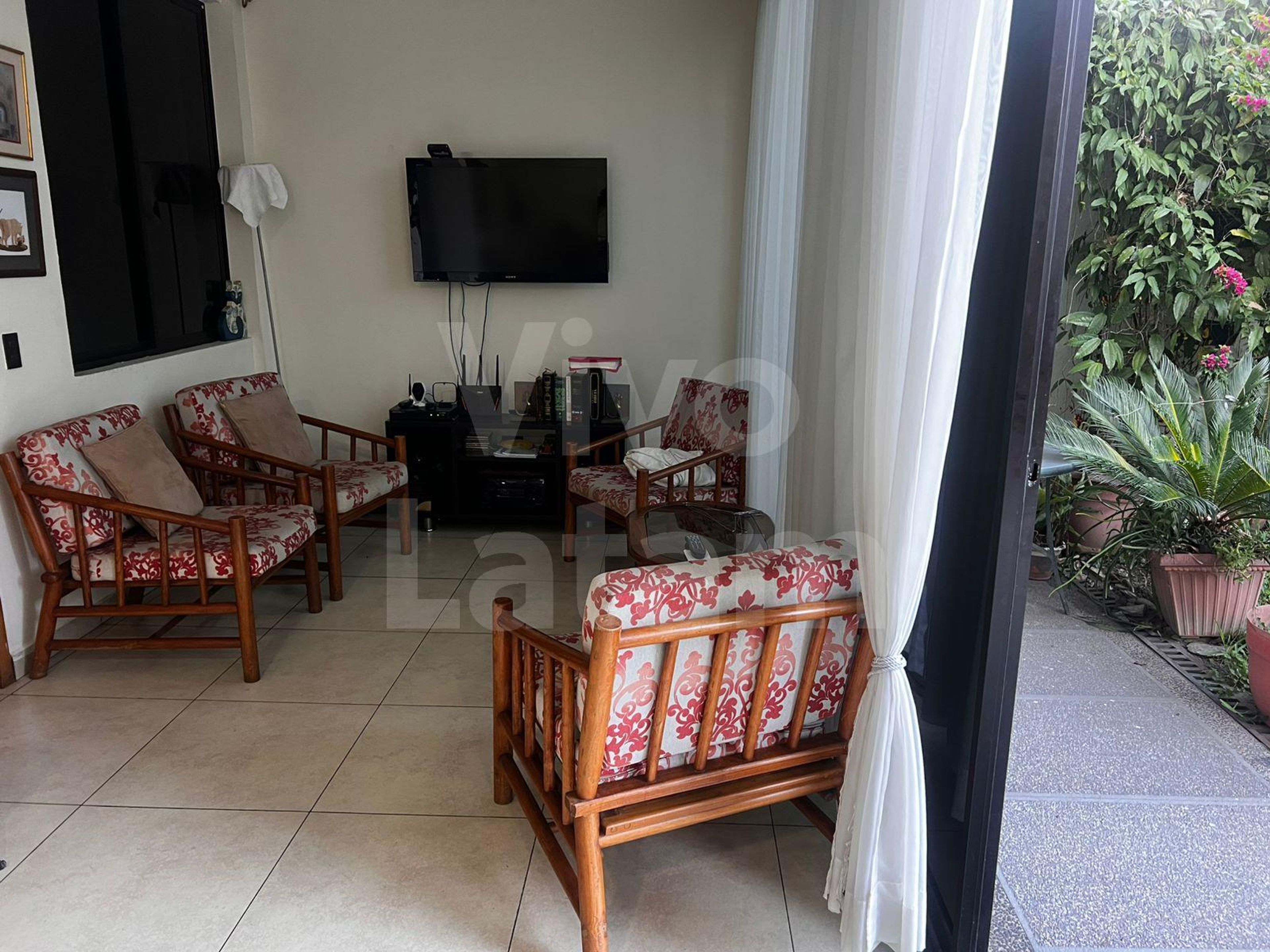 Casa en alquiler en Santa Tecla