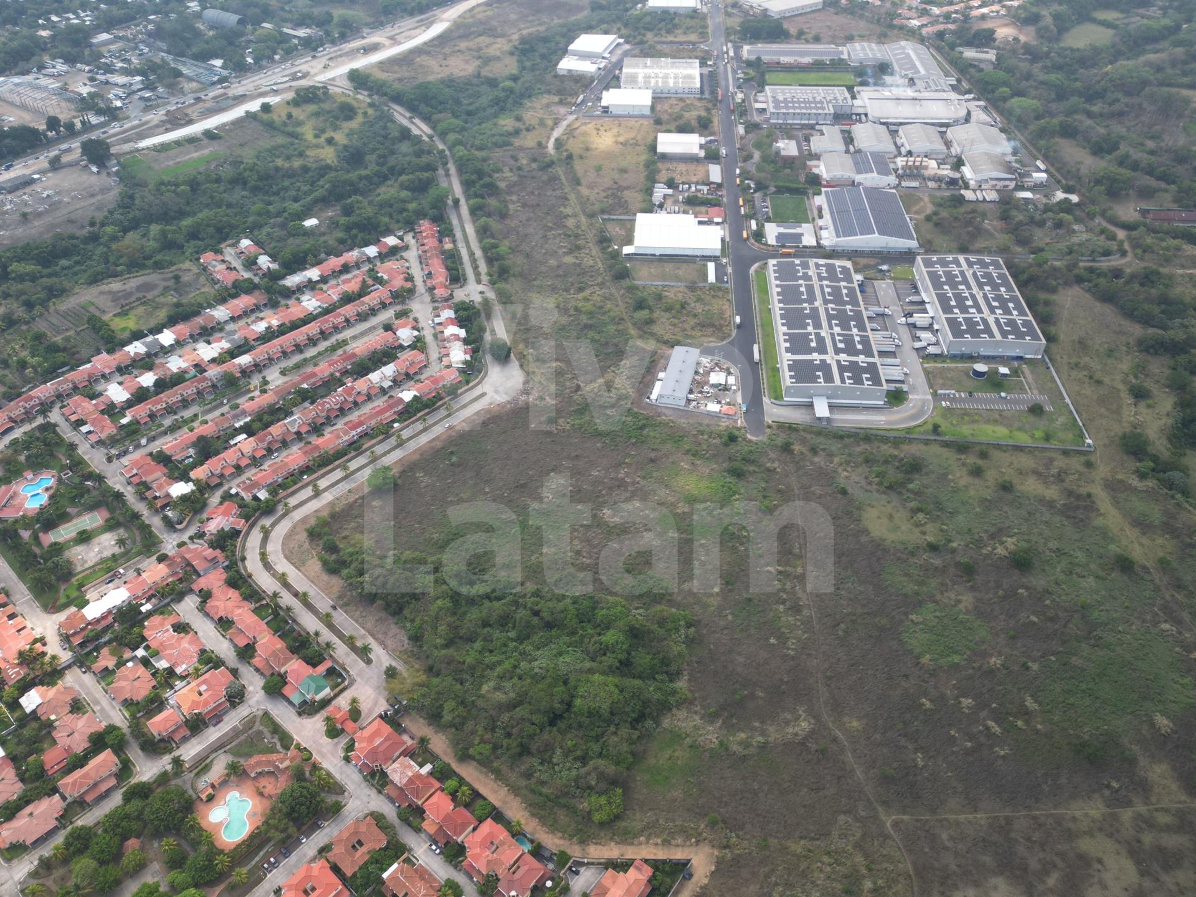 Industrial land for sale in Industrial Intercomplex Park
