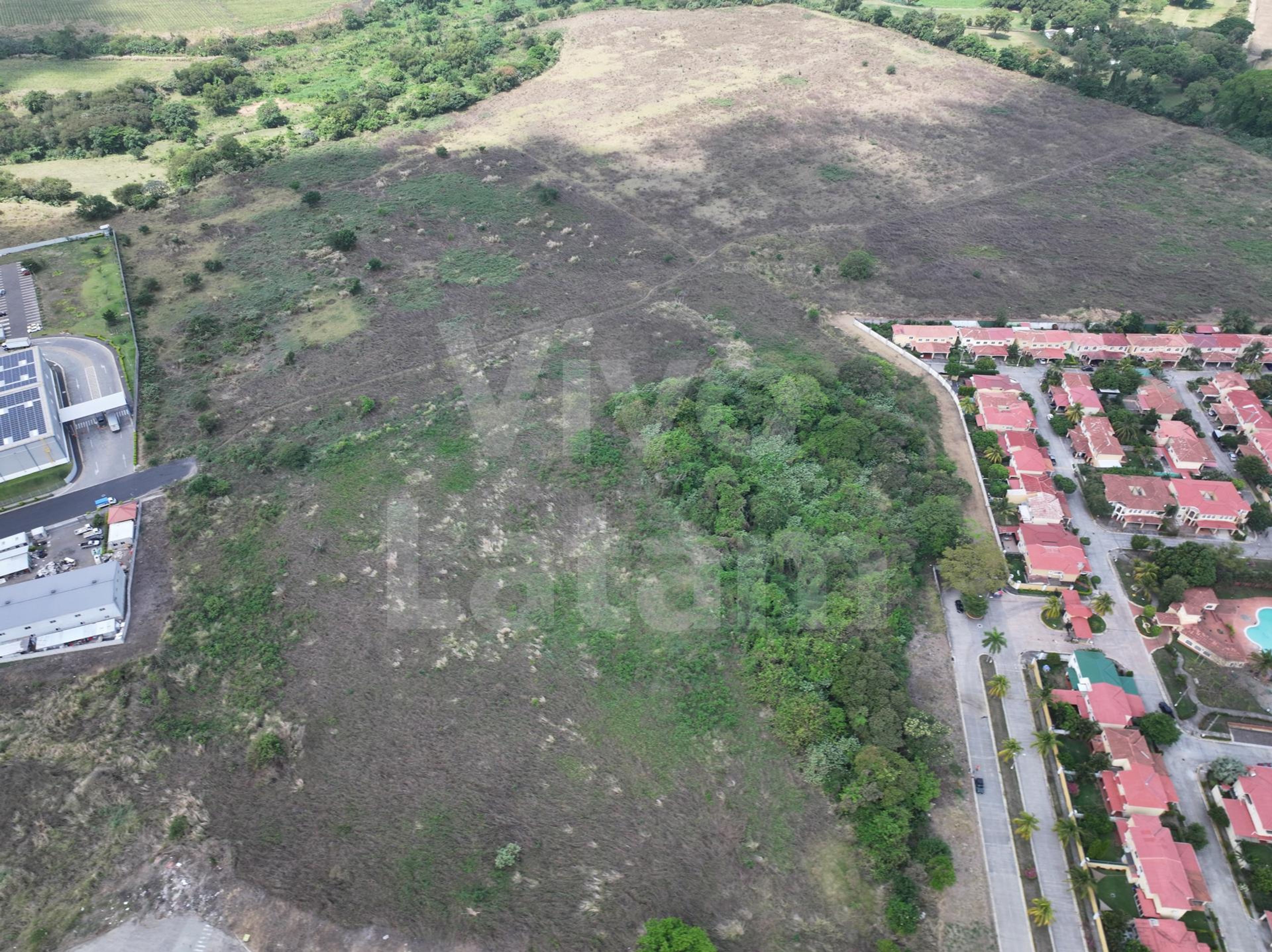 Industrial land for sale in Industrial Intercomplex Park