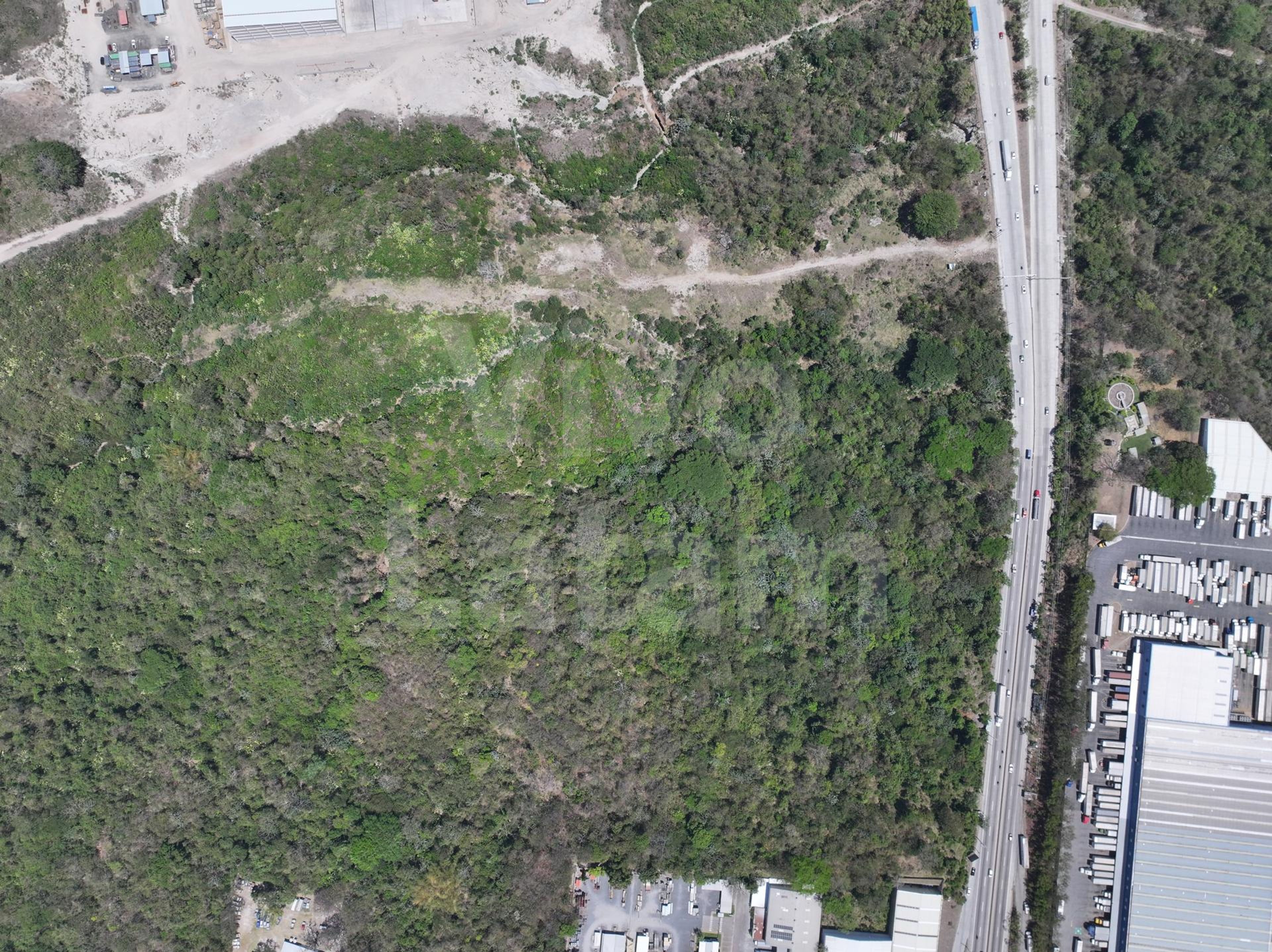 Industrial land for sale in Parque Industrial Apachulco