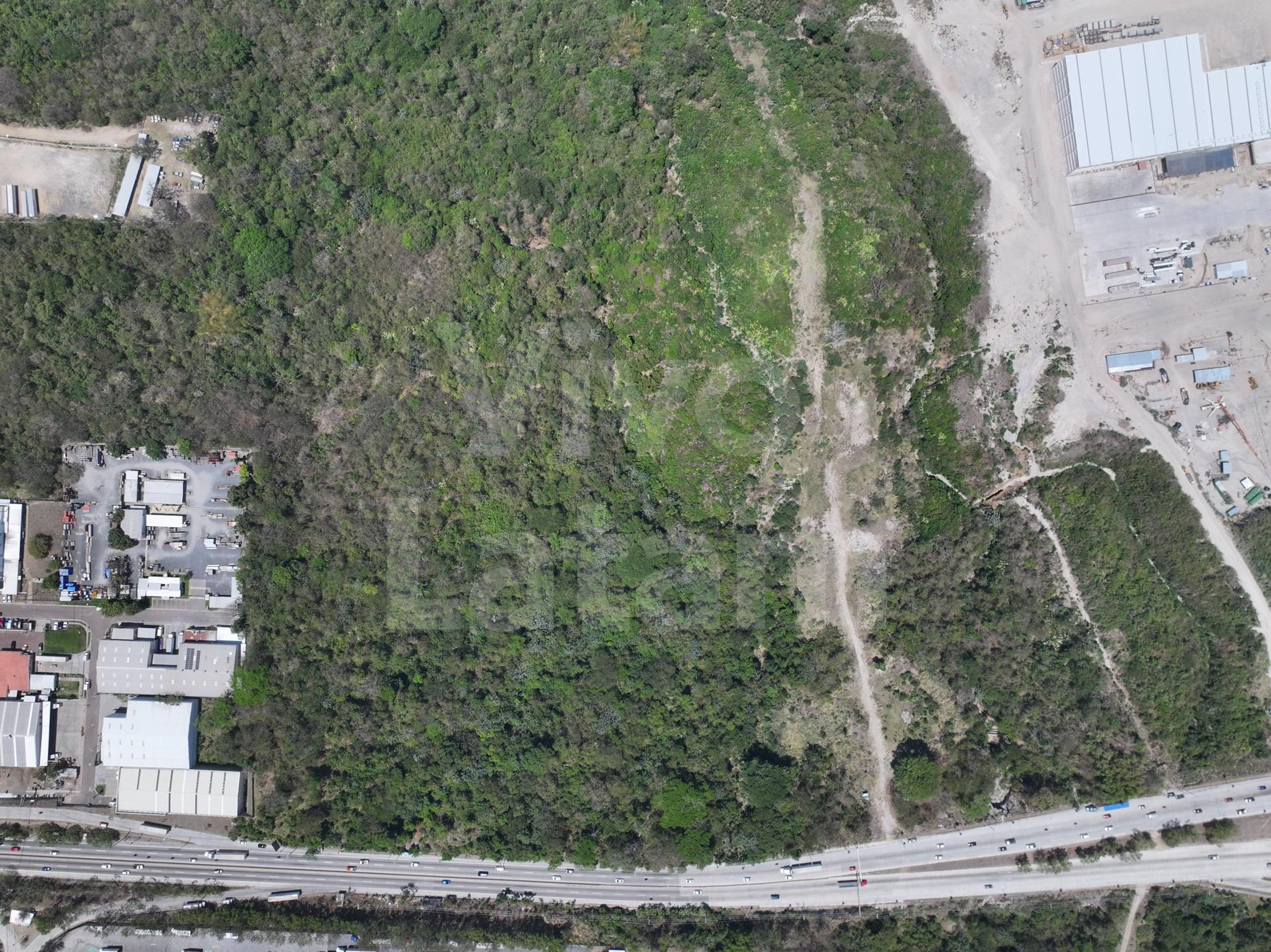 Industrial land for sale in Parque Industrial Apachulco