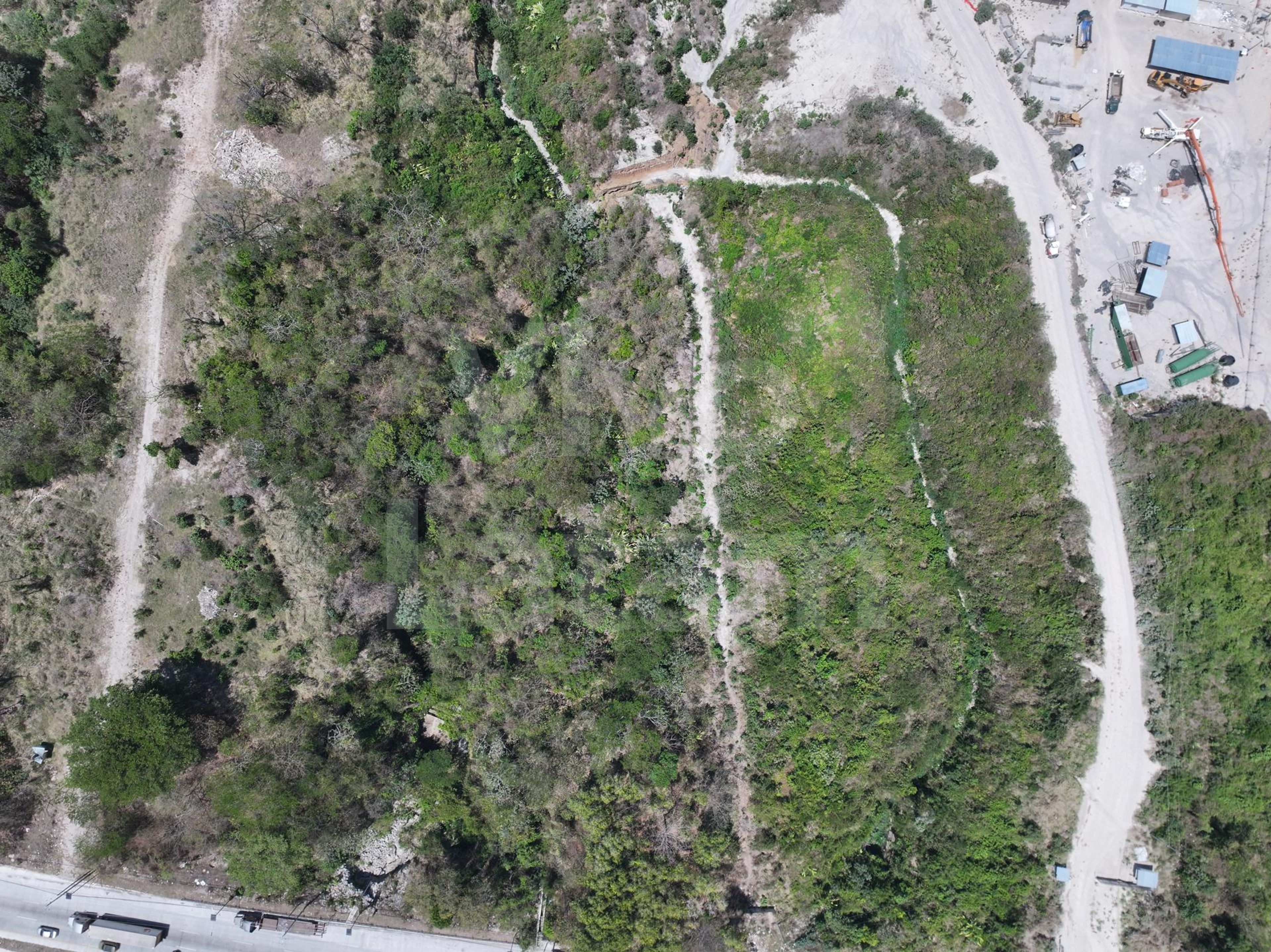 Industrial land for sale in Parque Industrial Apachulco