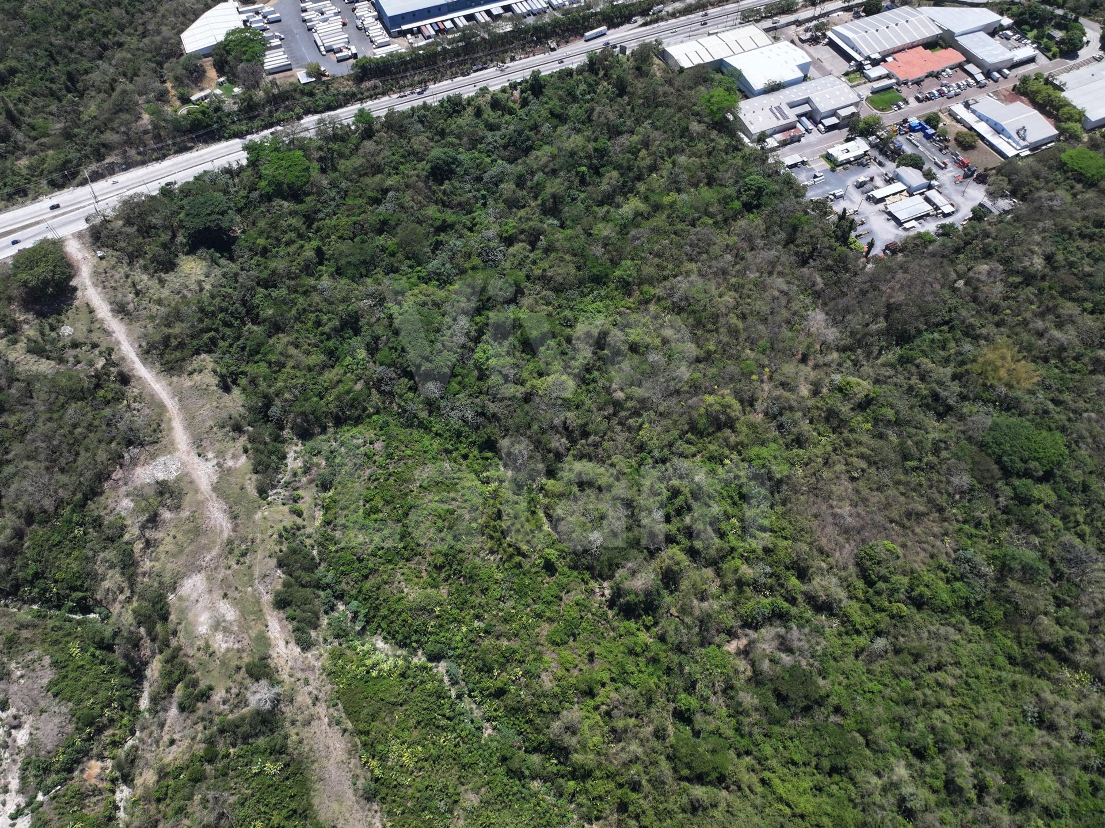 Industrial land for sale in Parque Industrial Apachulco
