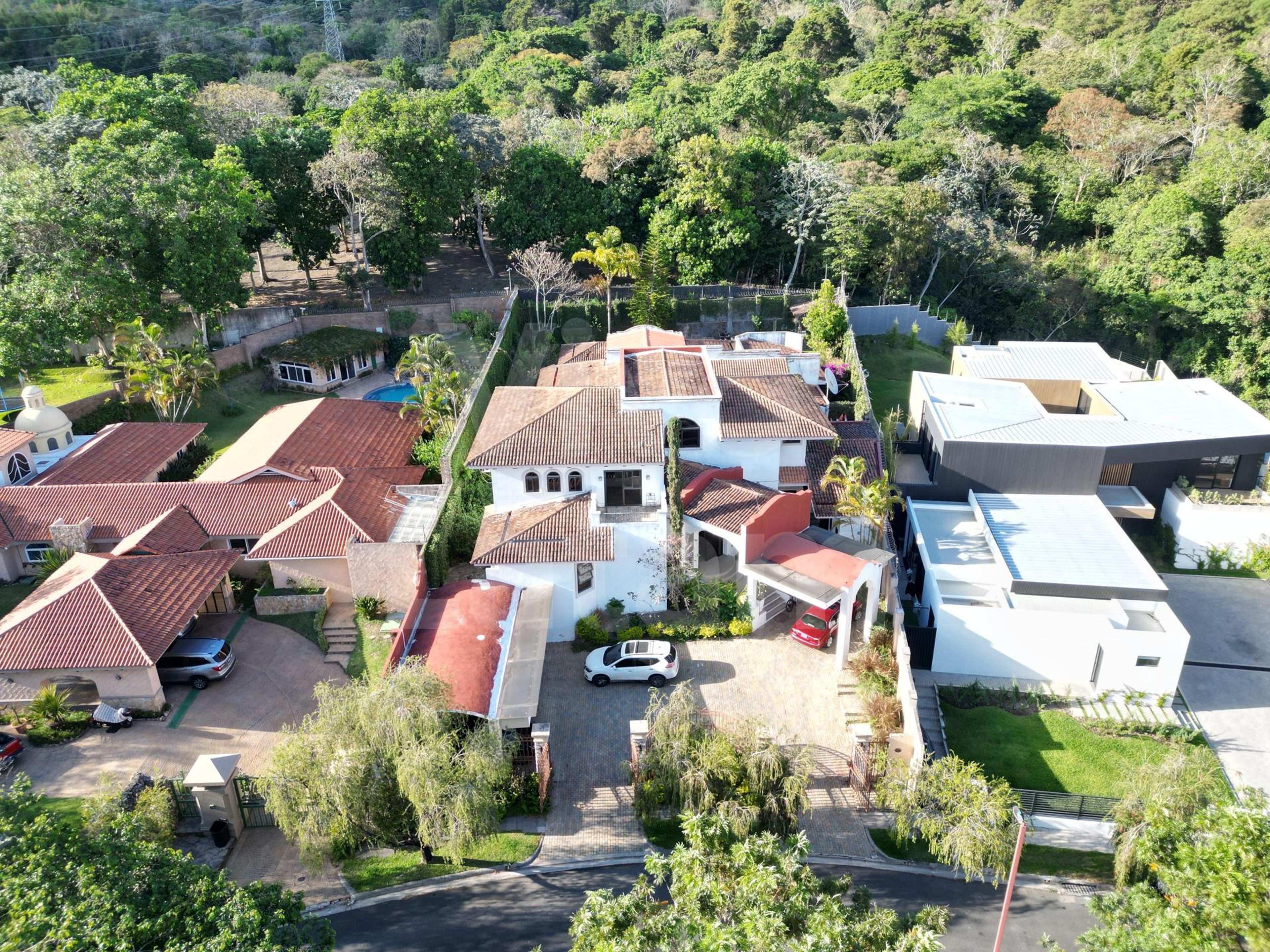 Casa en venta y alquiler en Residencial La Montaña 2 - Segunda Etapa