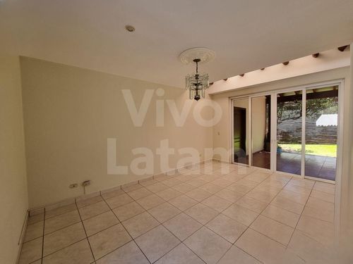 Home for sale in Santa Elena