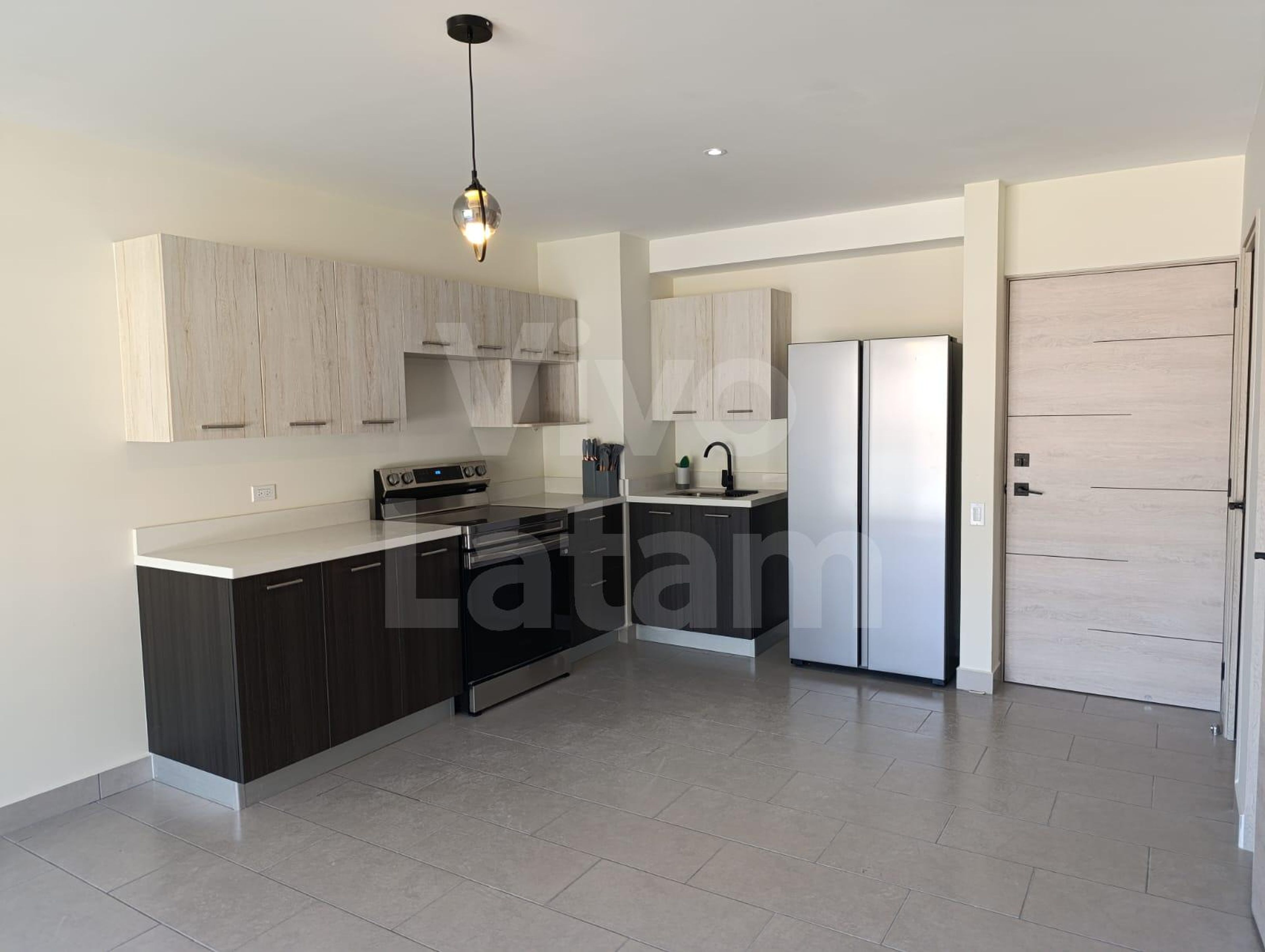 Apartamento en alquiler en Colonia Escalón