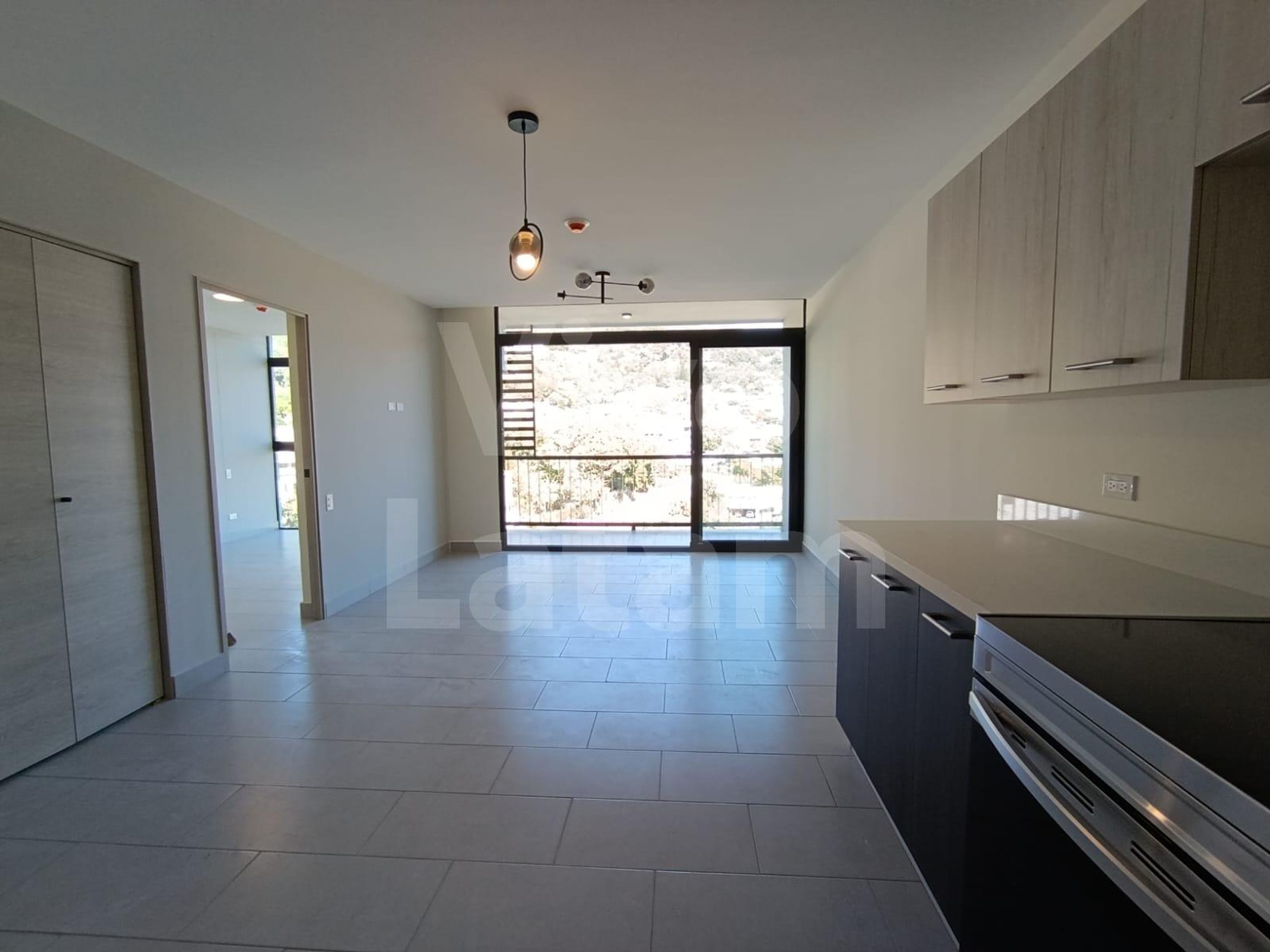 Apartamento en alquiler en Colonia Escalón