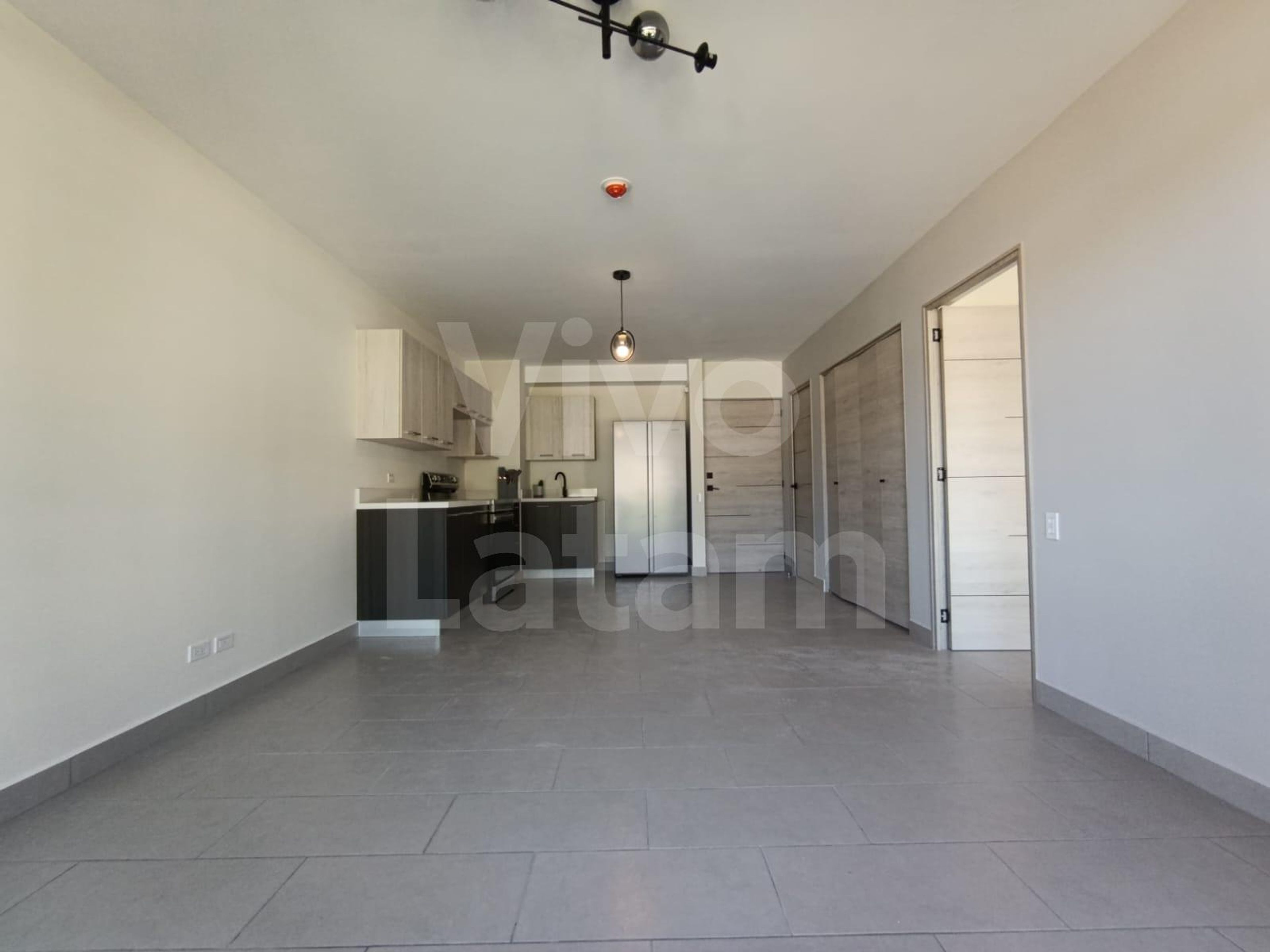 Apartamento en alquiler en Colonia Escalón