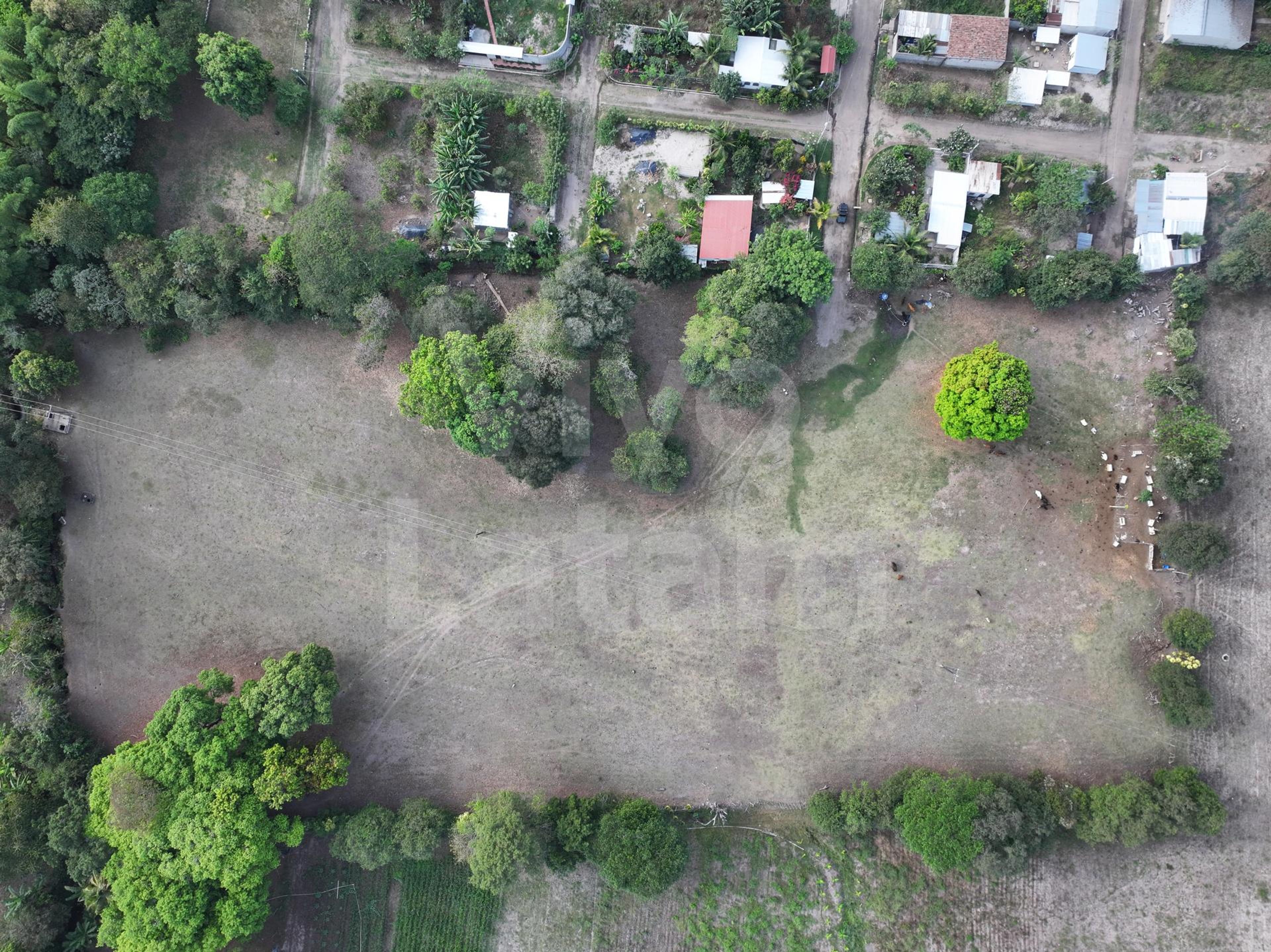 Land for sale in Quezaltepeque