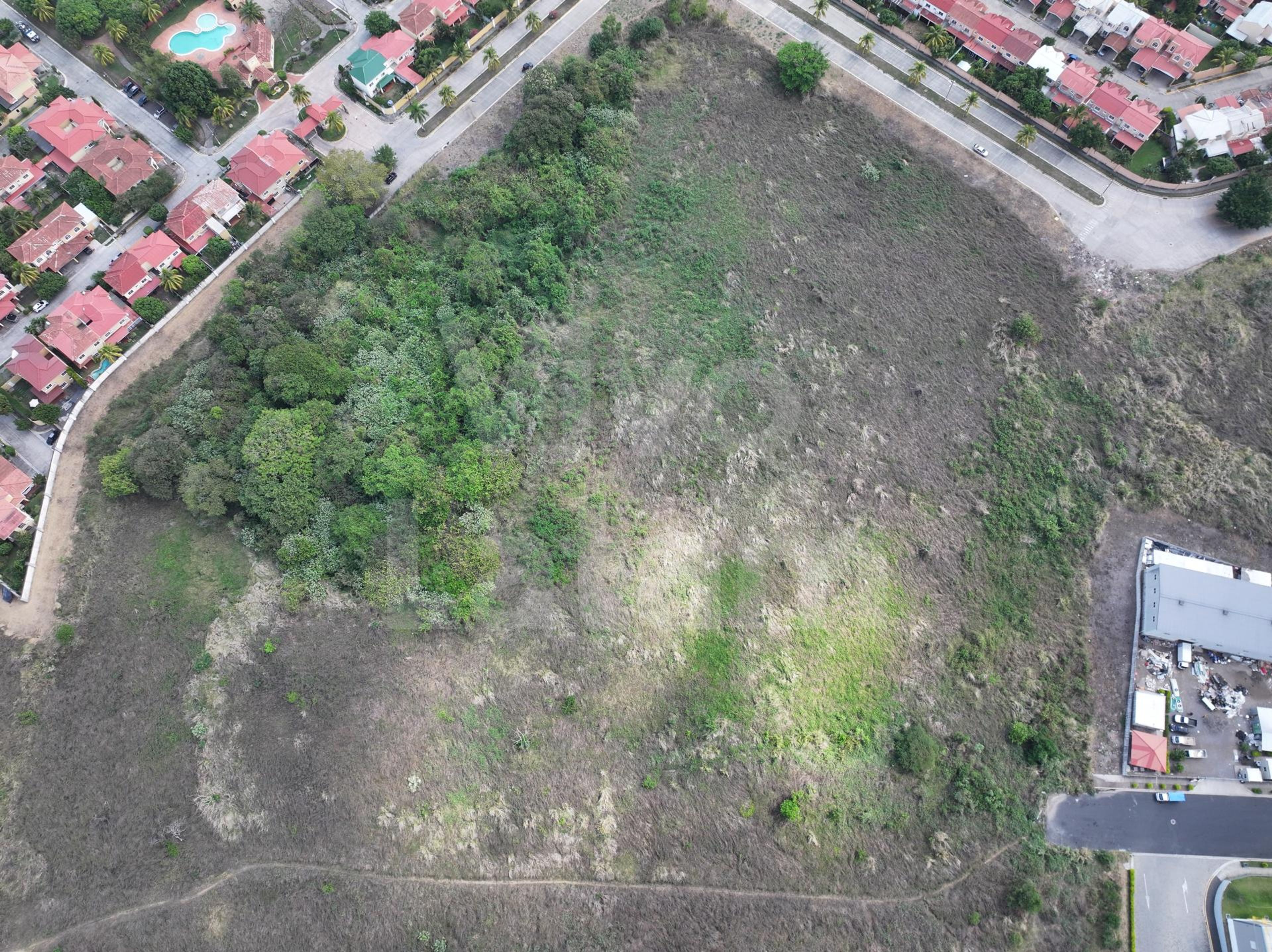 Industrial land for sale in Industrial Intercomplex Park