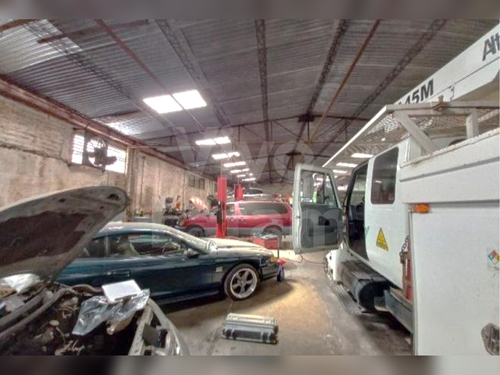 Warehouse for sale in Santa Ana
