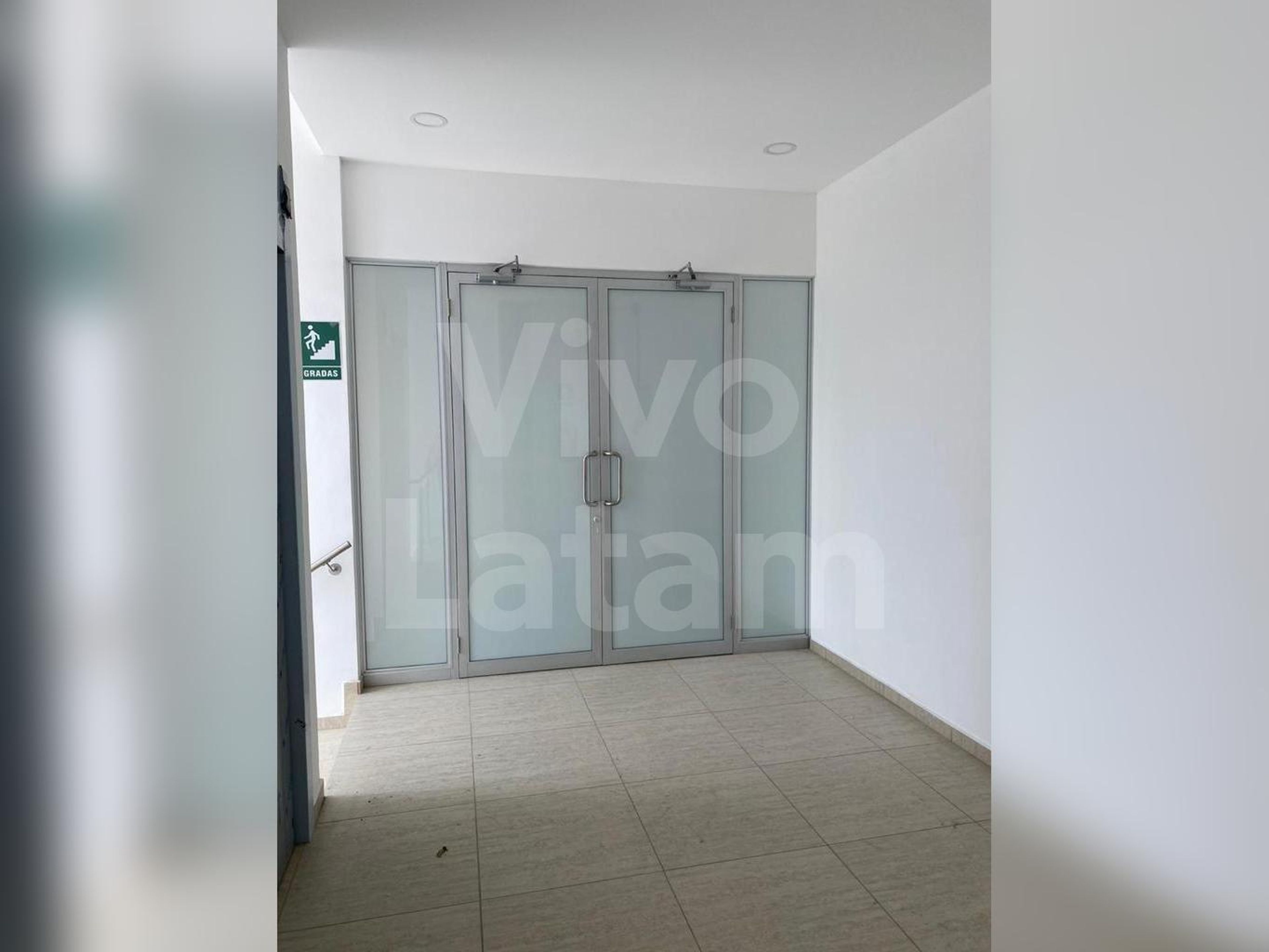 Edificio commercial en alquiler en Colonia La Mascota