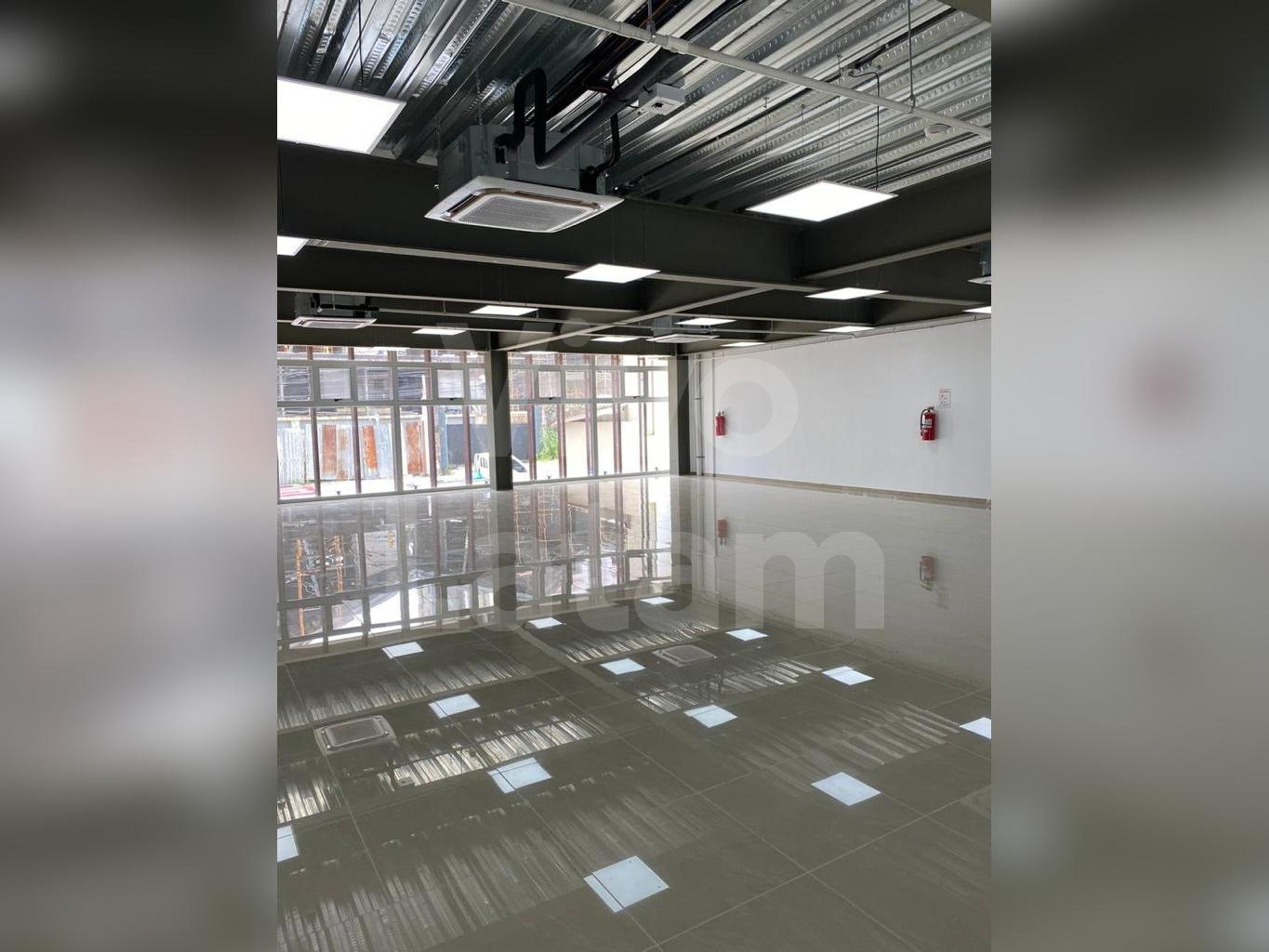 Edificio commercial en alquiler en Colonia La Mascota