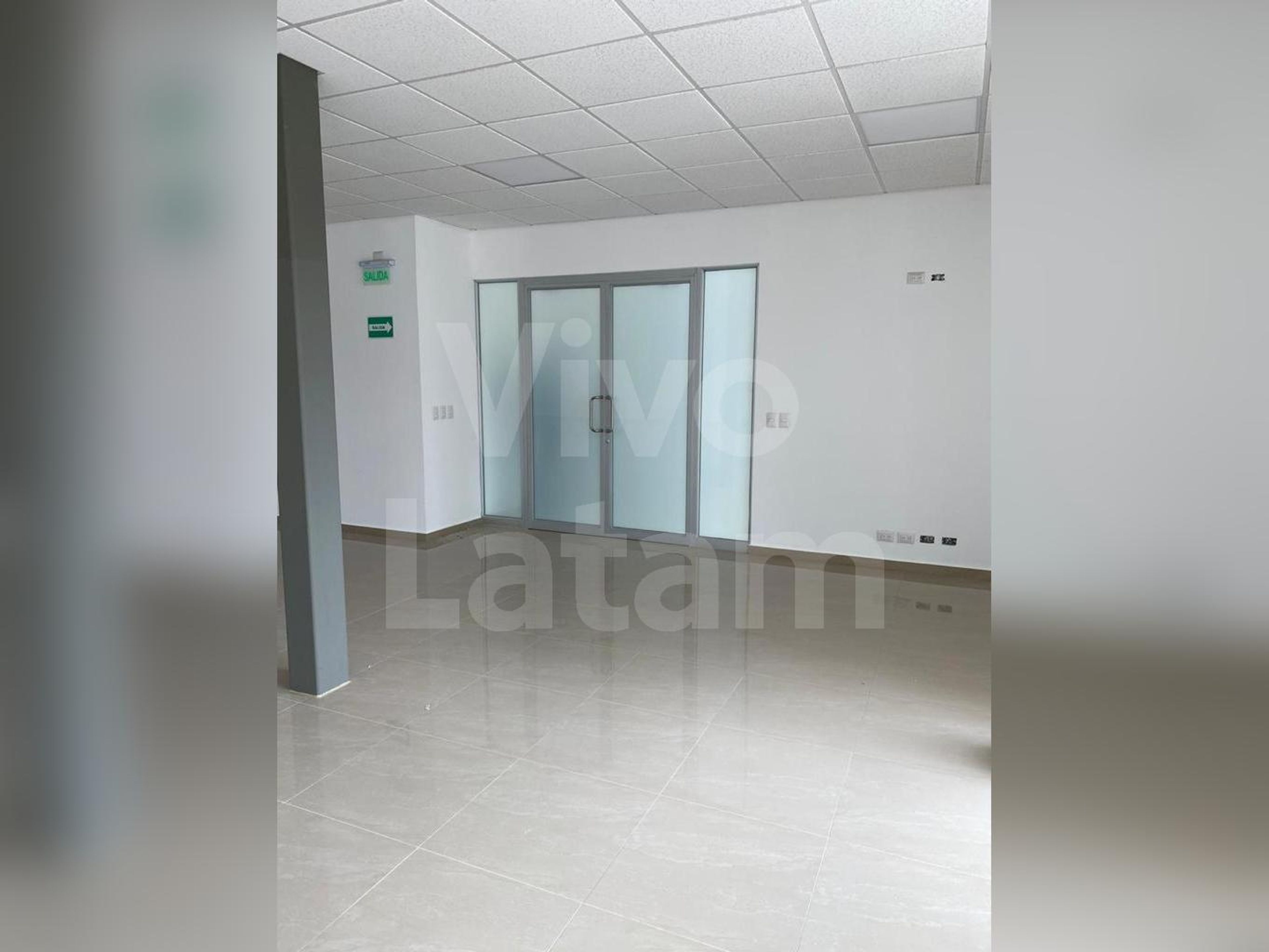 Edificio commercial en alquiler en Colonia La Mascota