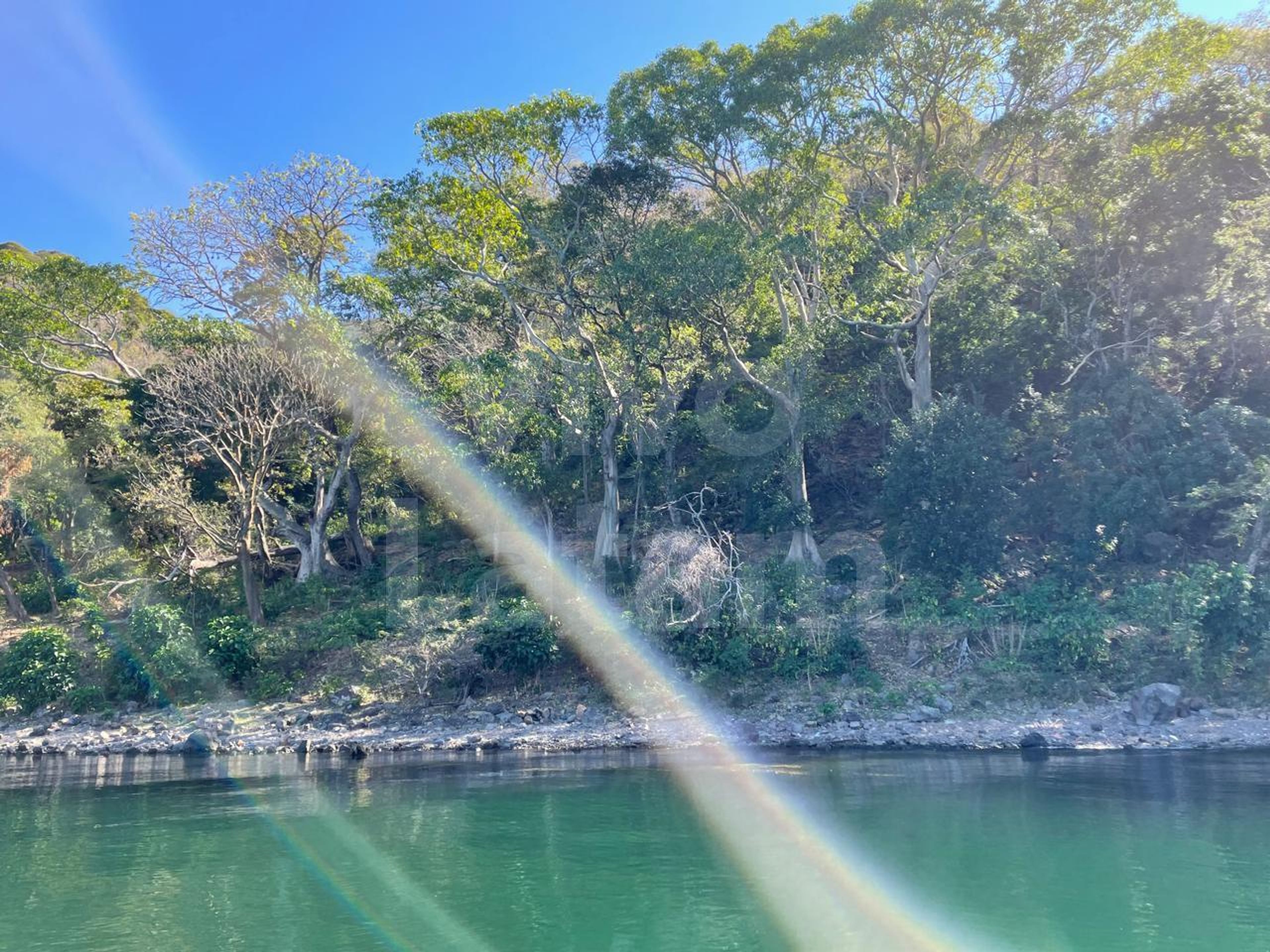 Lote en venta en Lago Coatepeque