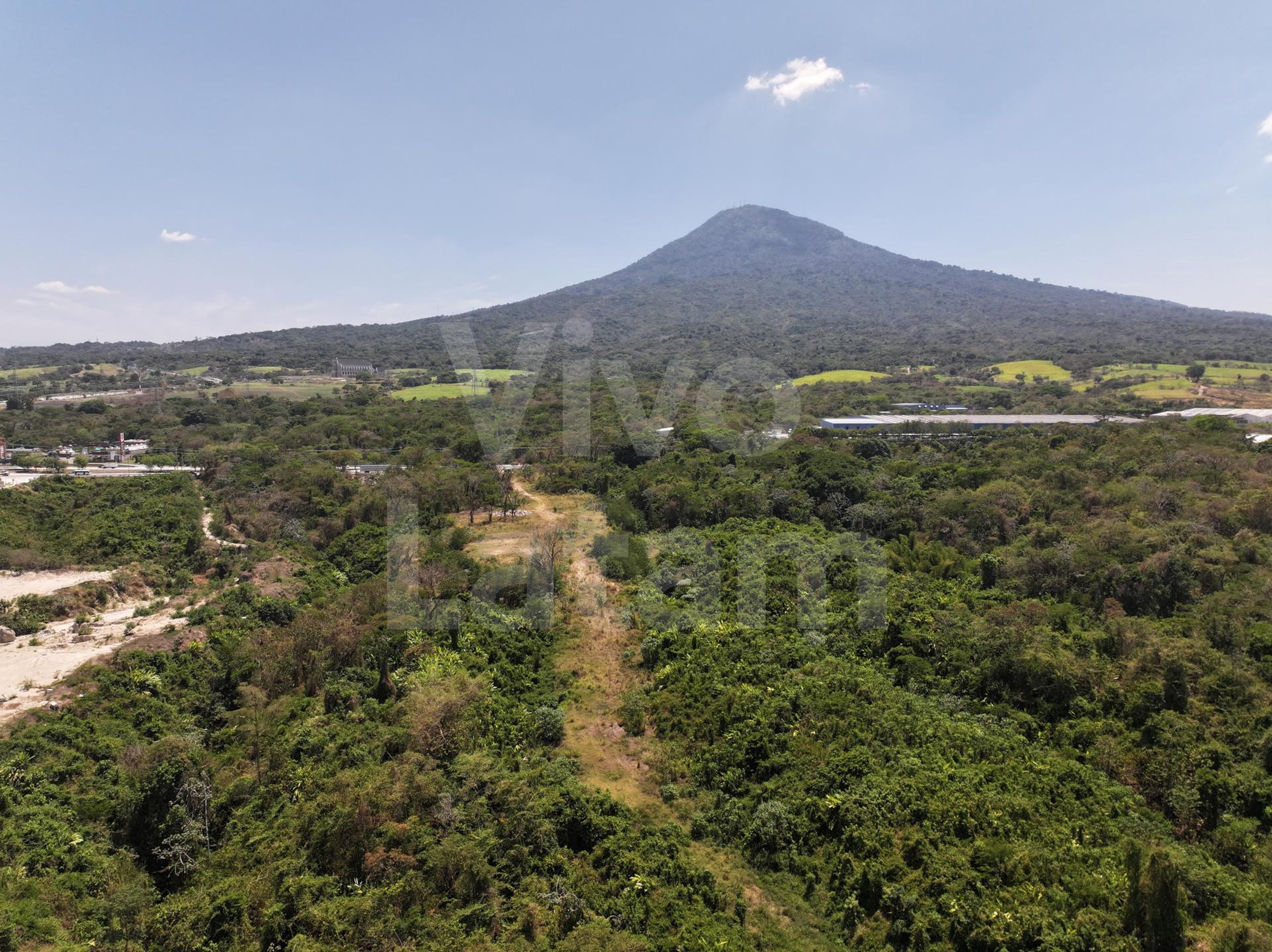 Industrial land for sale in Parque Industrial Apachulco