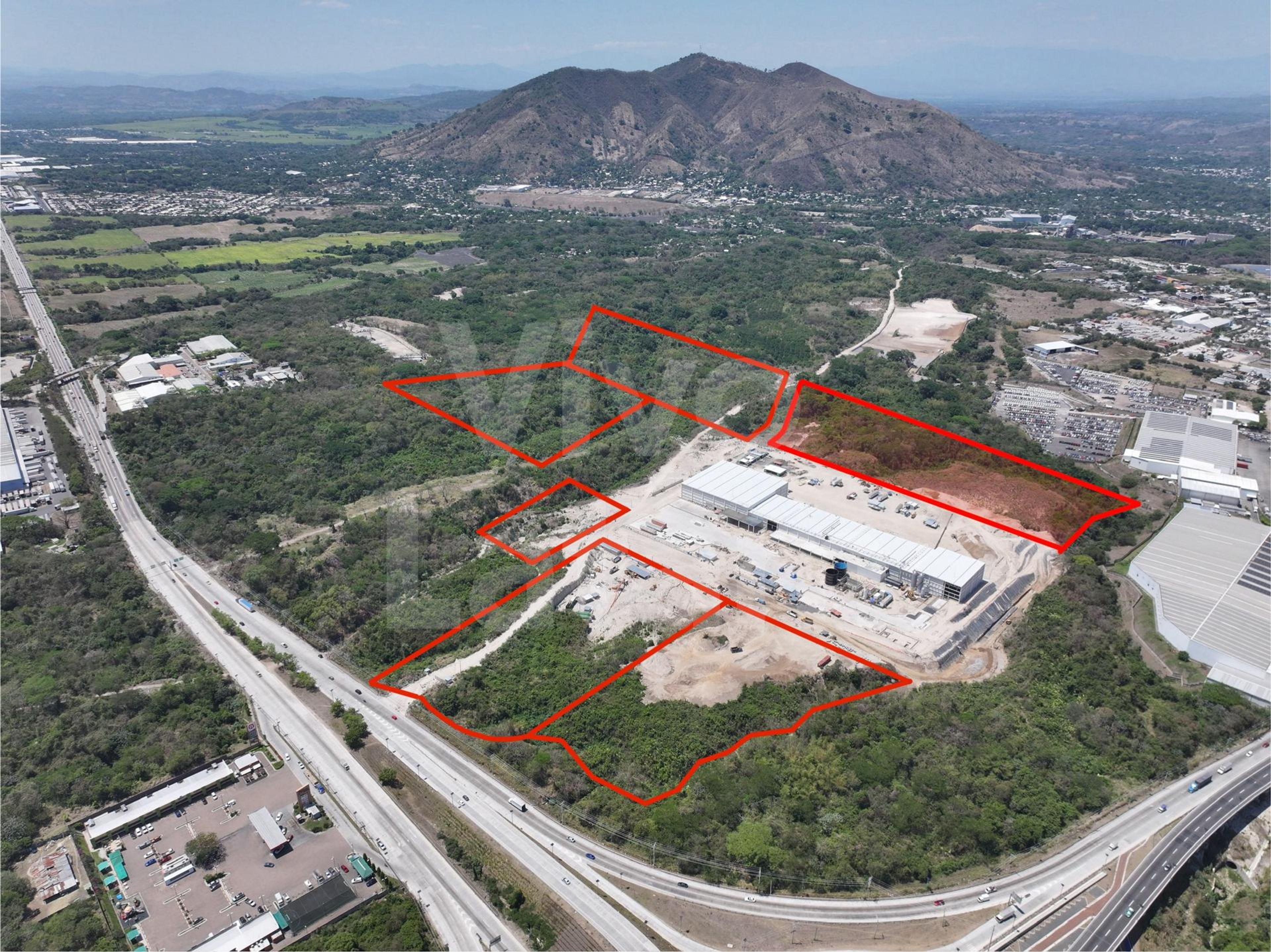 Industrial land for sale in Parque Industrial Apachulco