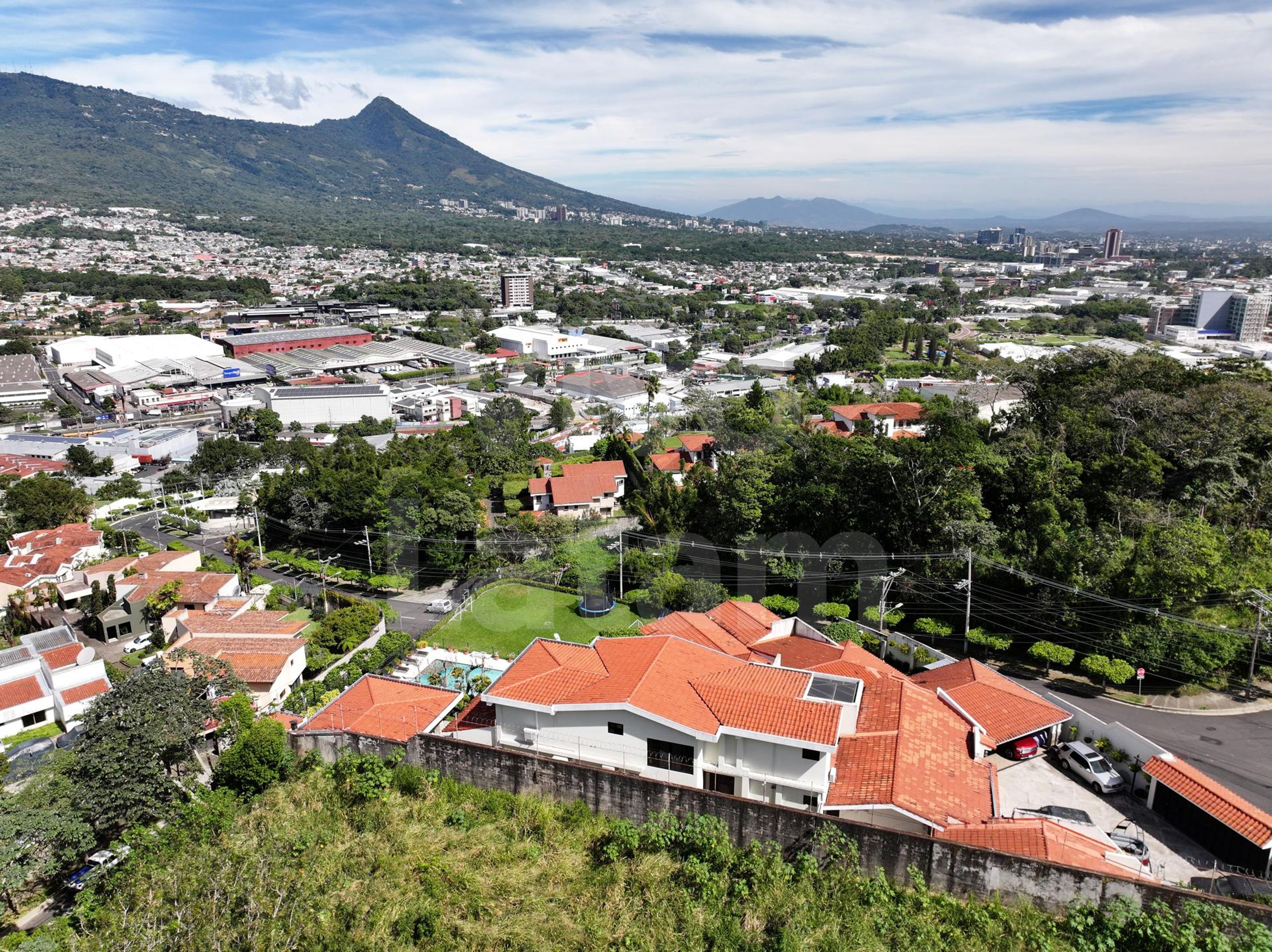 Home for sale in Residencial Sierra Santa Elena