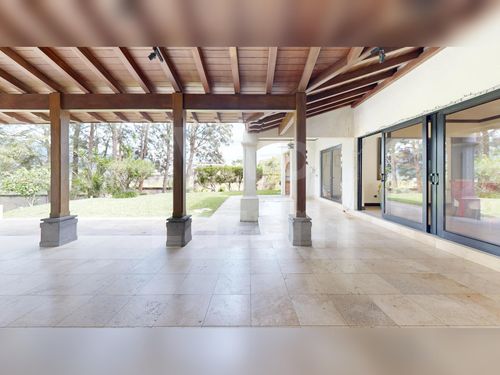 Casa en venta en Residencial Sierra Santa Elena