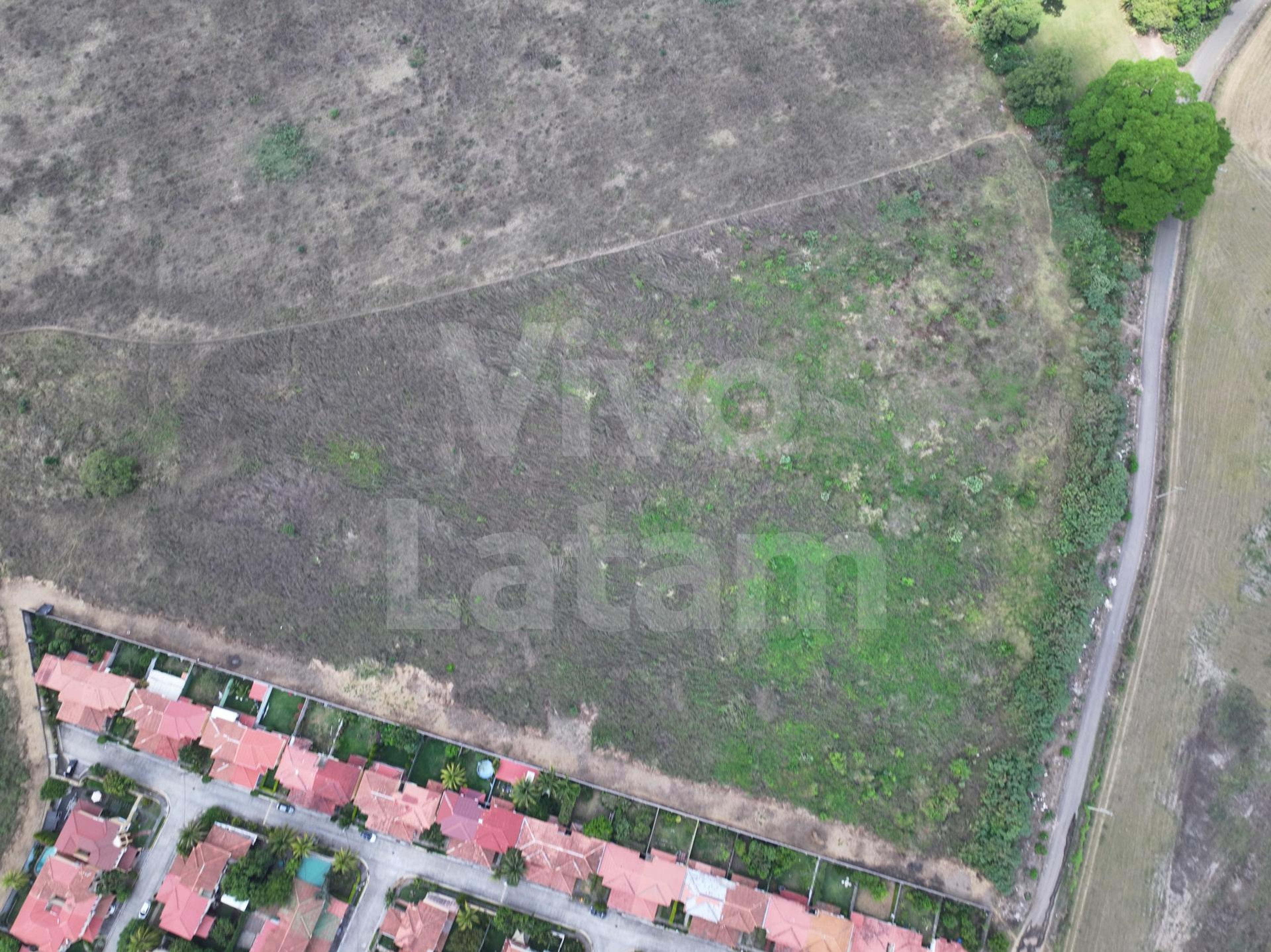 Industrial land for sale in Industrial Intercomplex Park