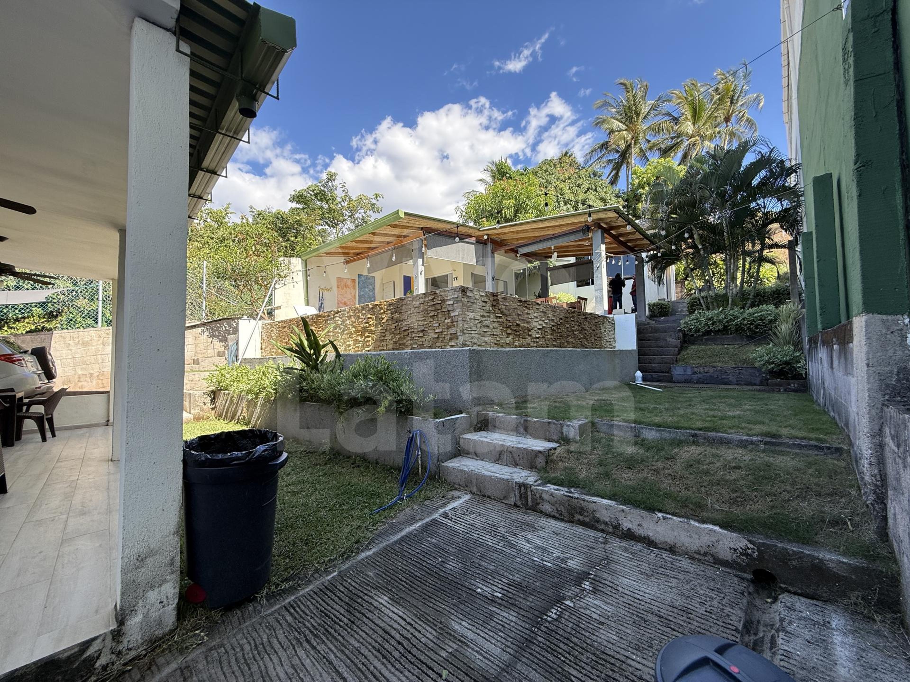 Beach home for sale in Atami