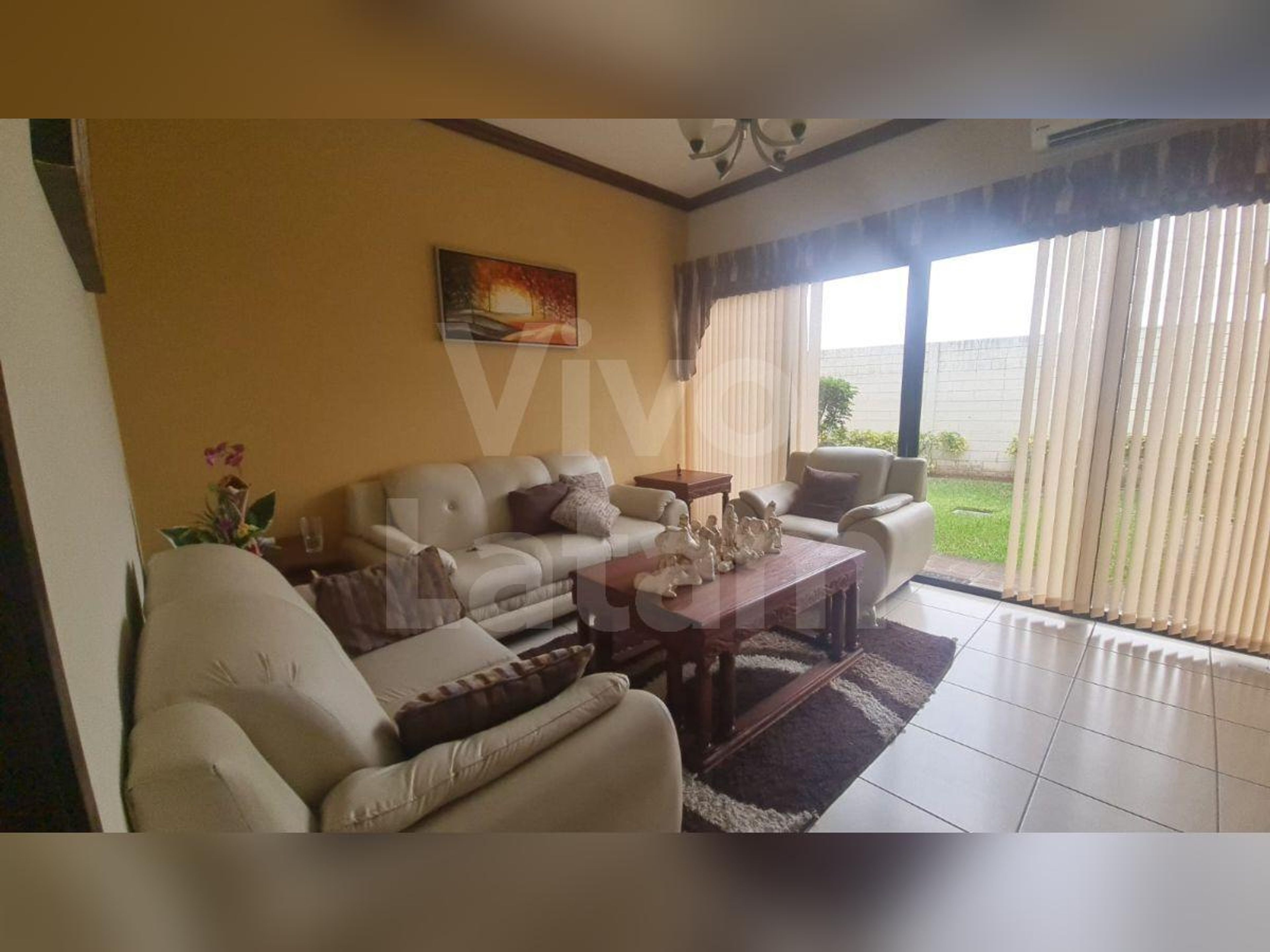 Casa familiar en alquiler en Condominio Miramar
