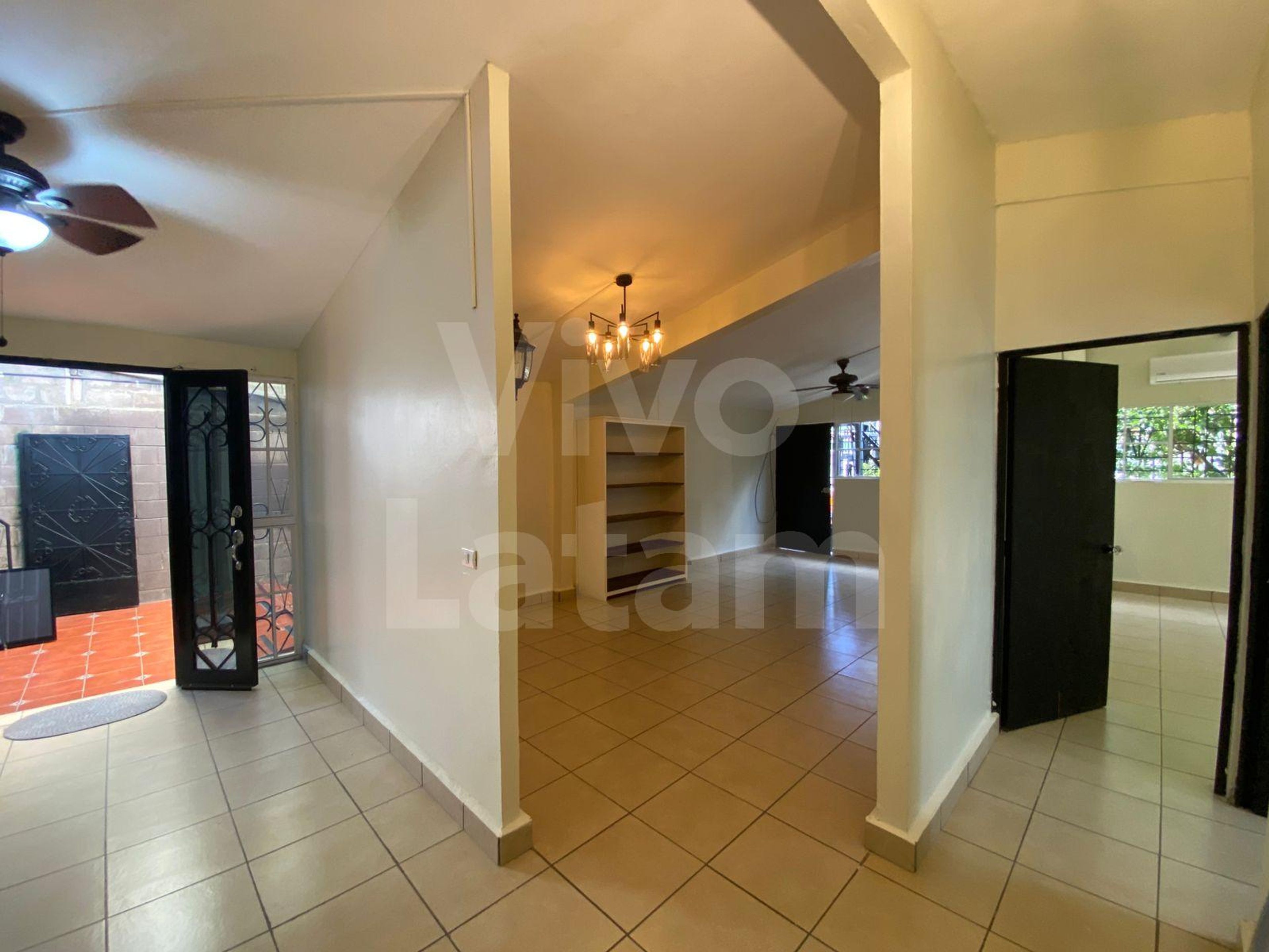 Casa en alquiler en San Salvador