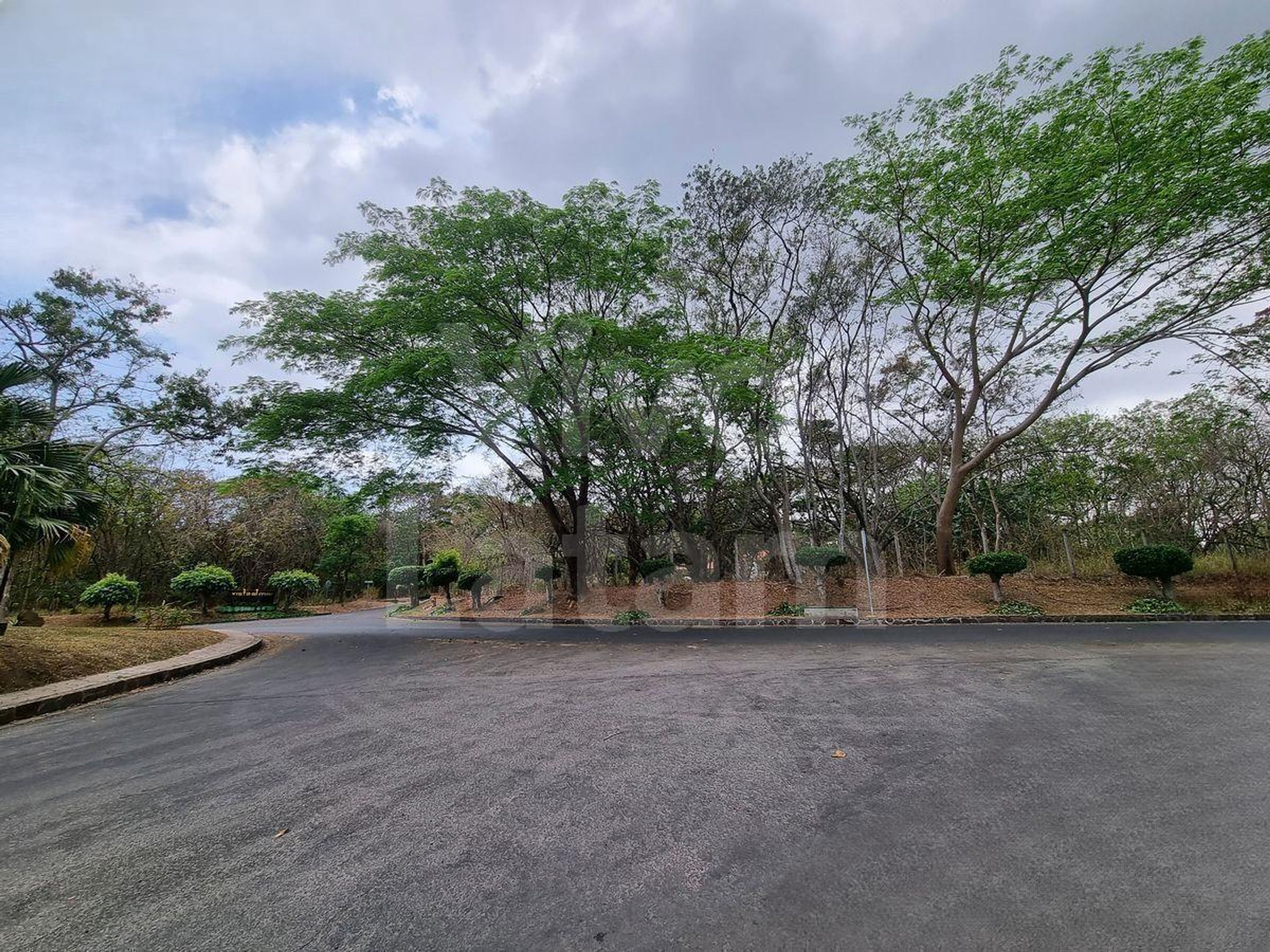 Residential lot for sale in Residencial La Hacienda