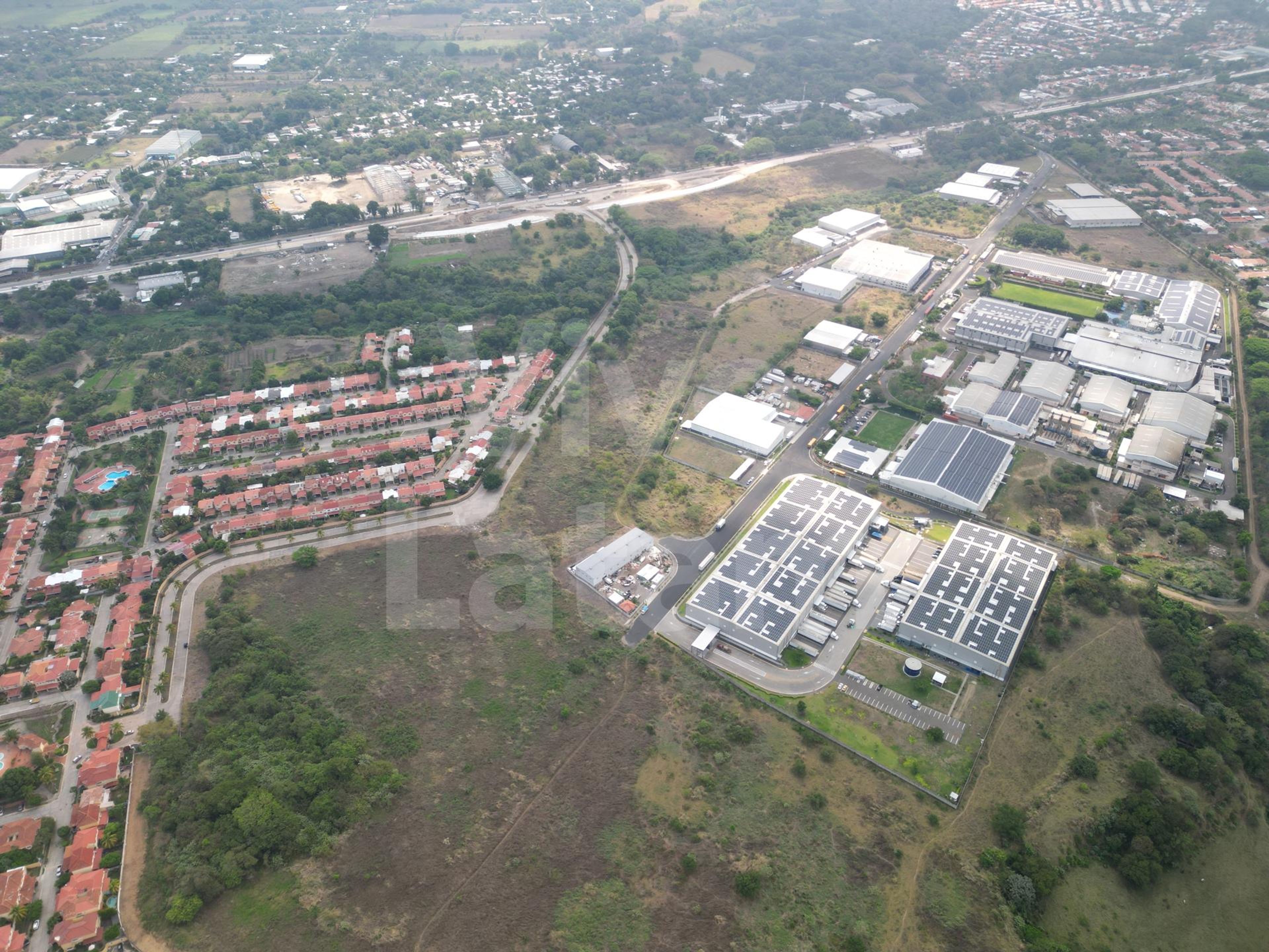 Industrial land for sale in Industrial Intercomplex Park