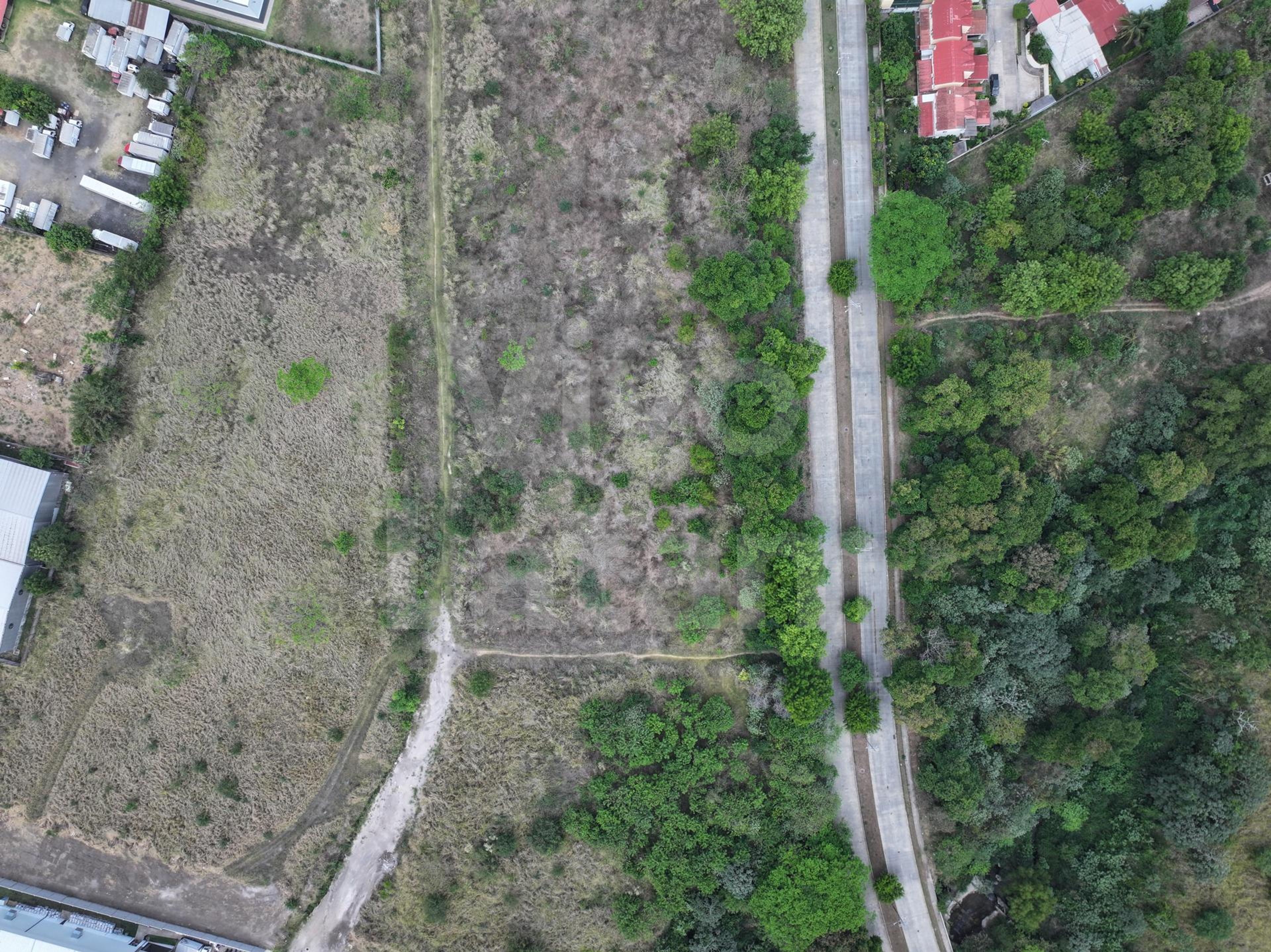 Industrial land for sale in Industrial Intercomplex Park