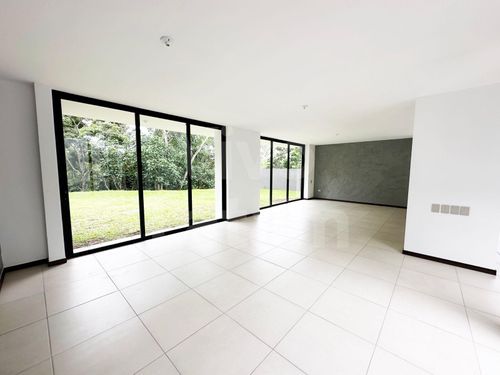 Single family home for sale in Nuevo Cuscatlán