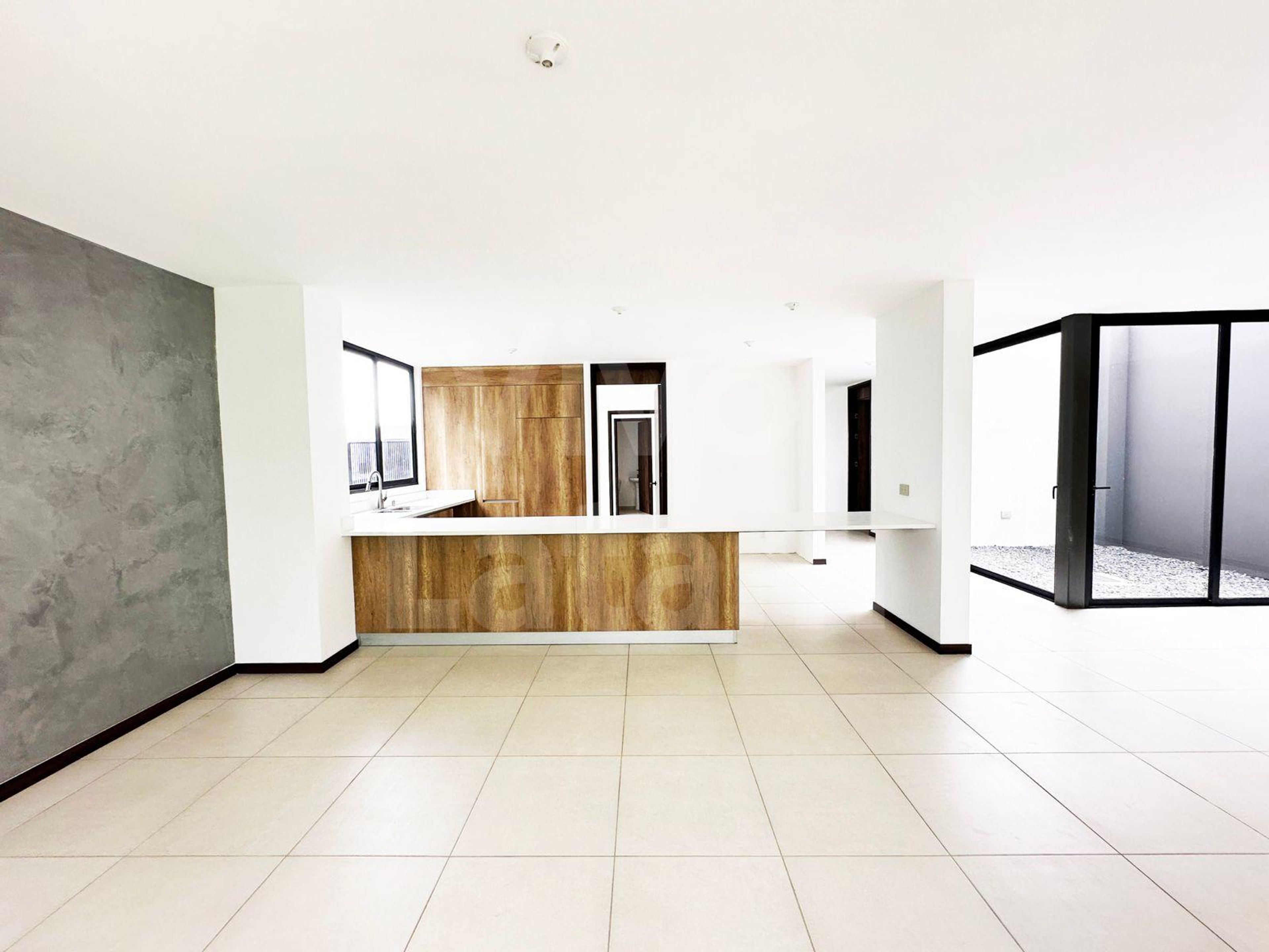 Casa familiar en venta en Nuevo Cuscatlán