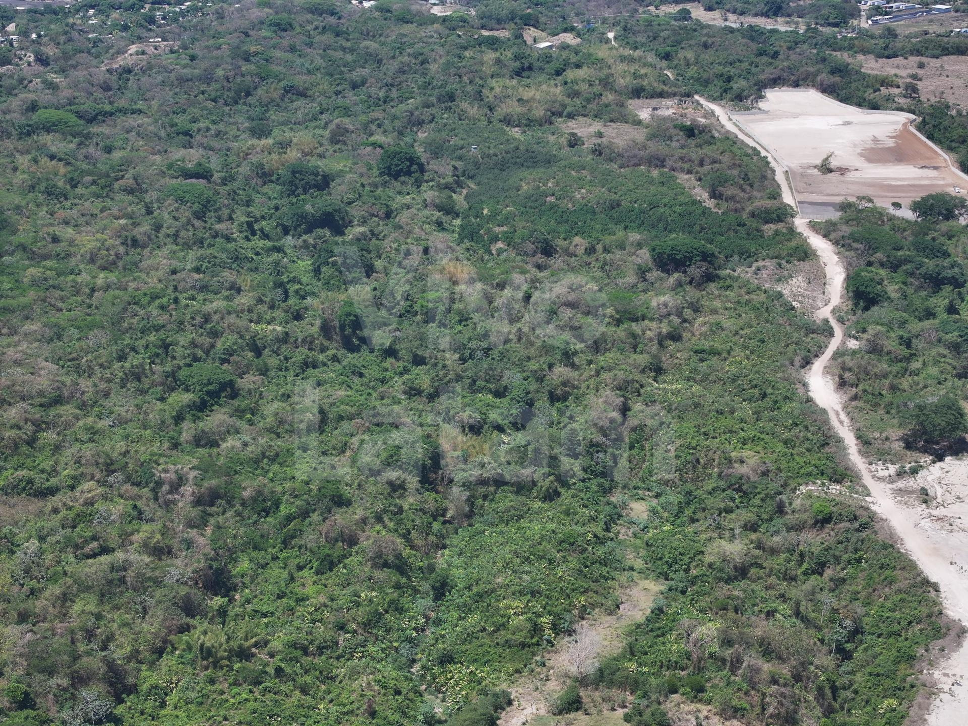 Industrial land for sale in Parque Industrial Apachulco