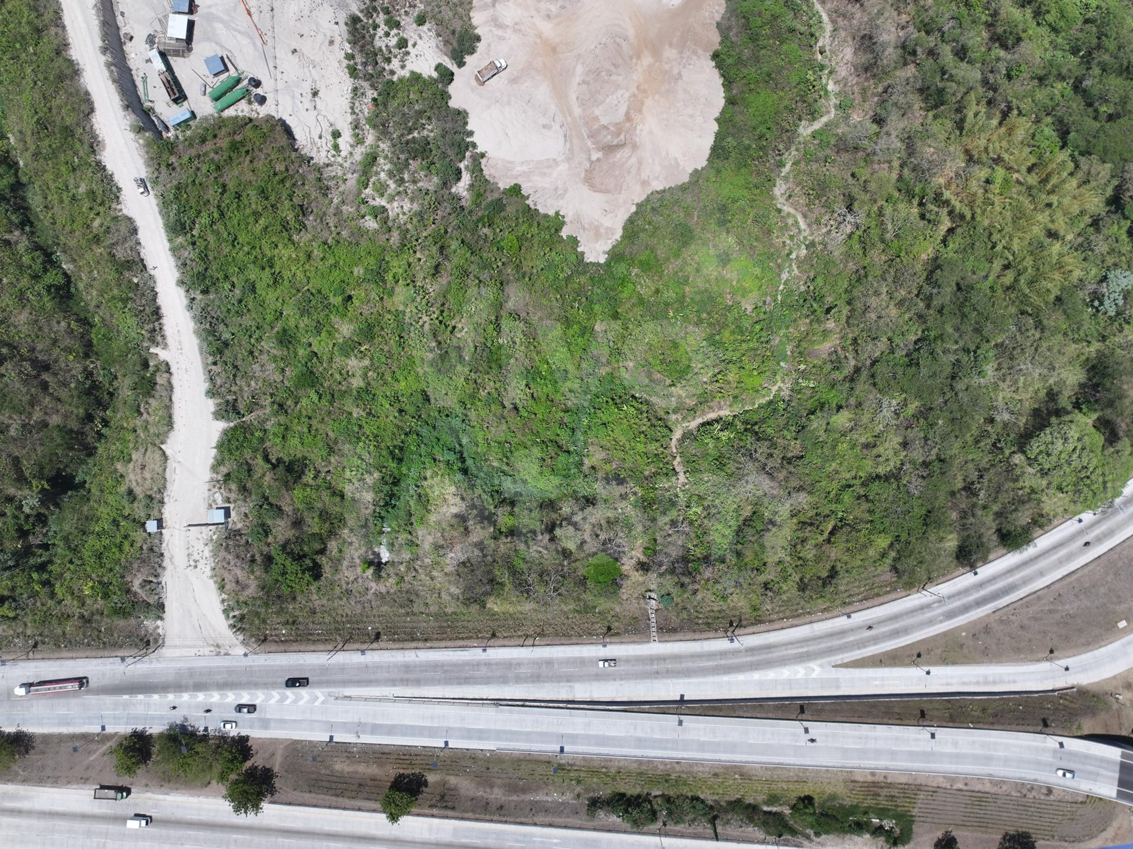 Industrial land for sale in Parque Industrial Apachulco