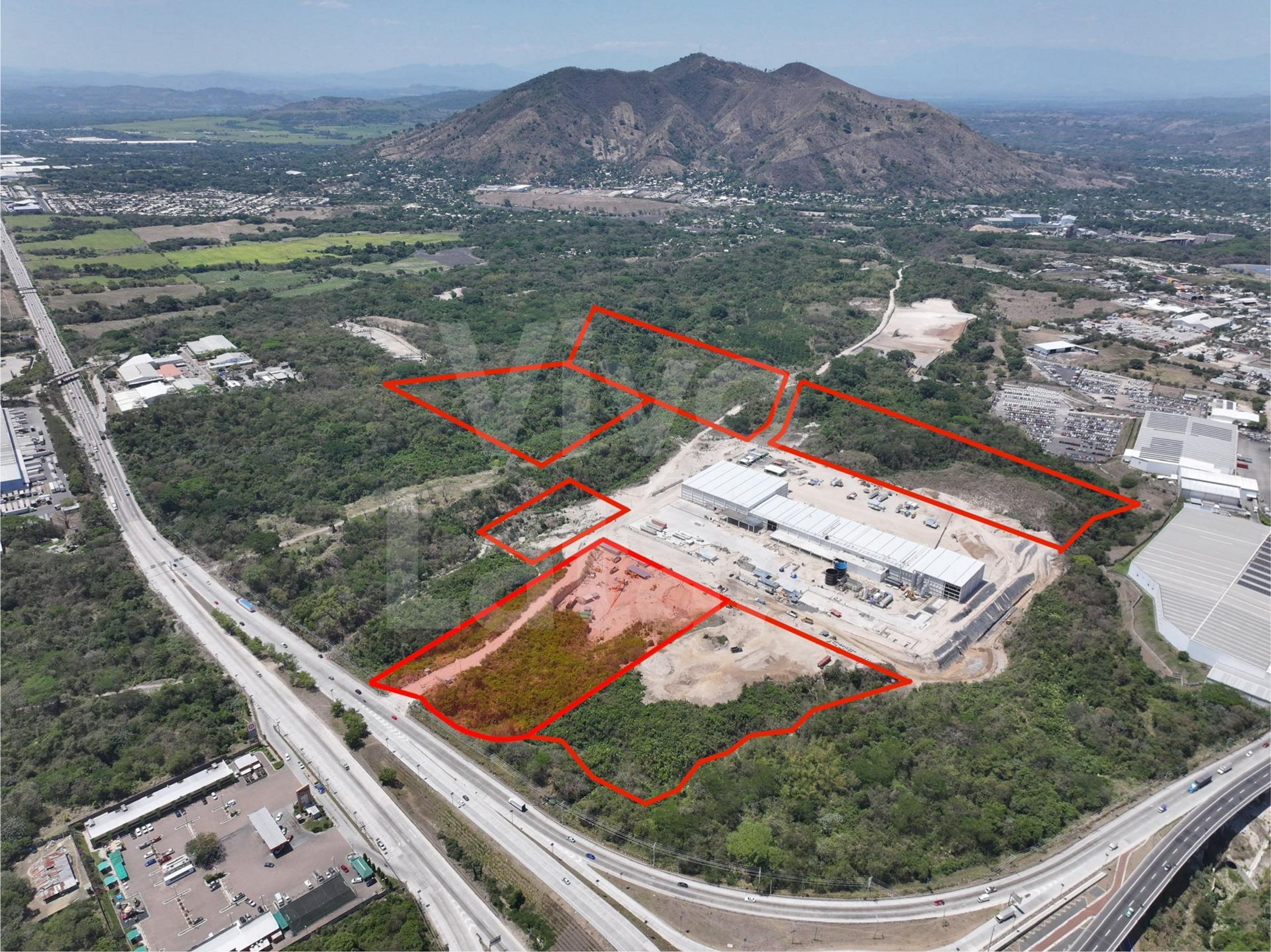 Industrial land for sale in Parque Industrial Apachulco