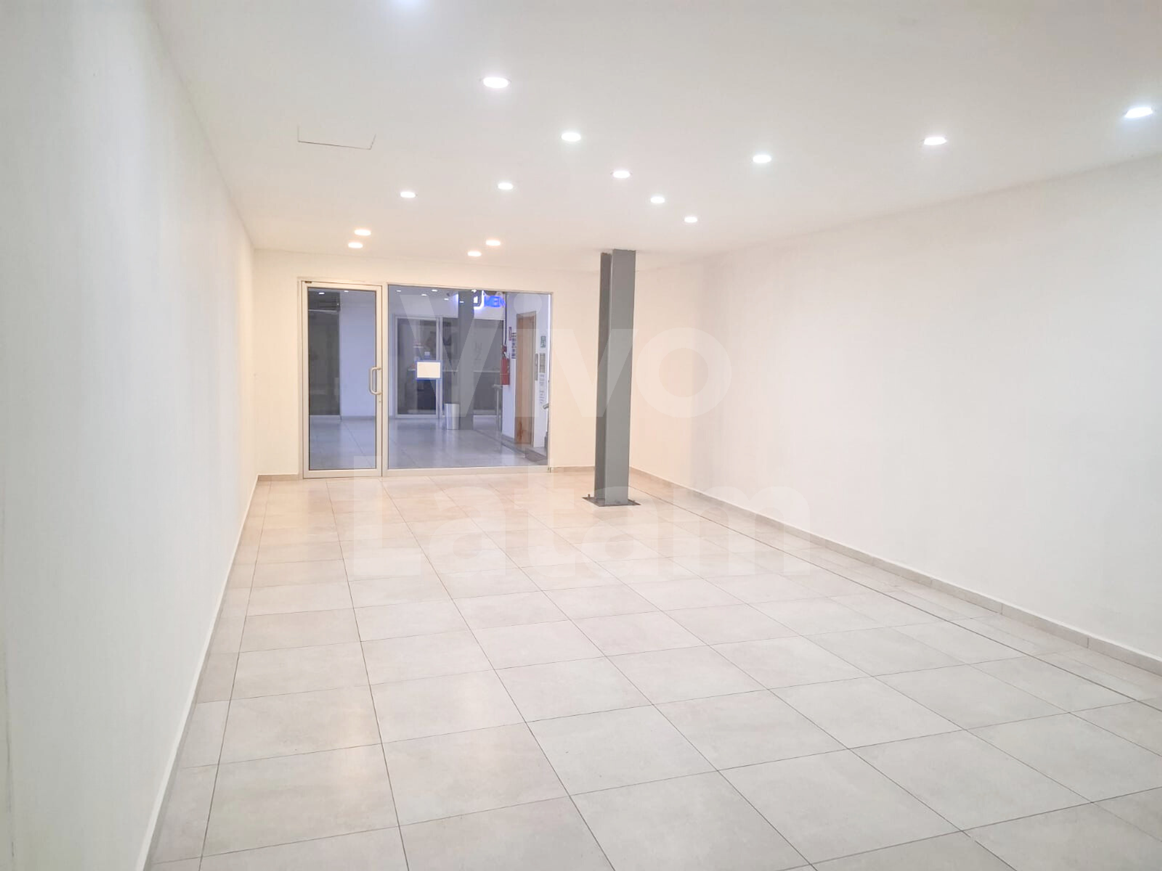 Inmuebles comerciales en alquiler en Santa Elena