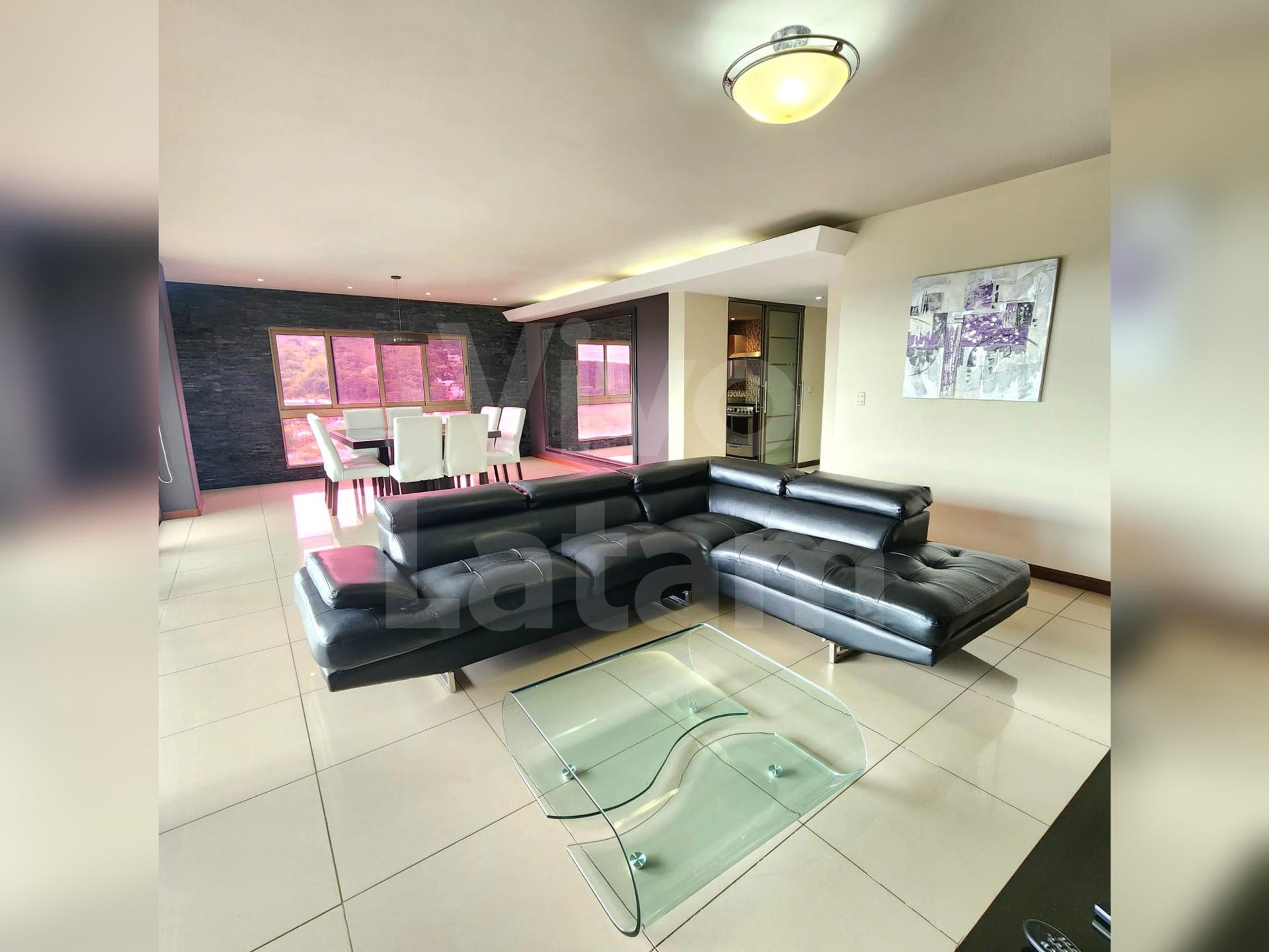 Apartamento en alquiler en Colonia Escalón