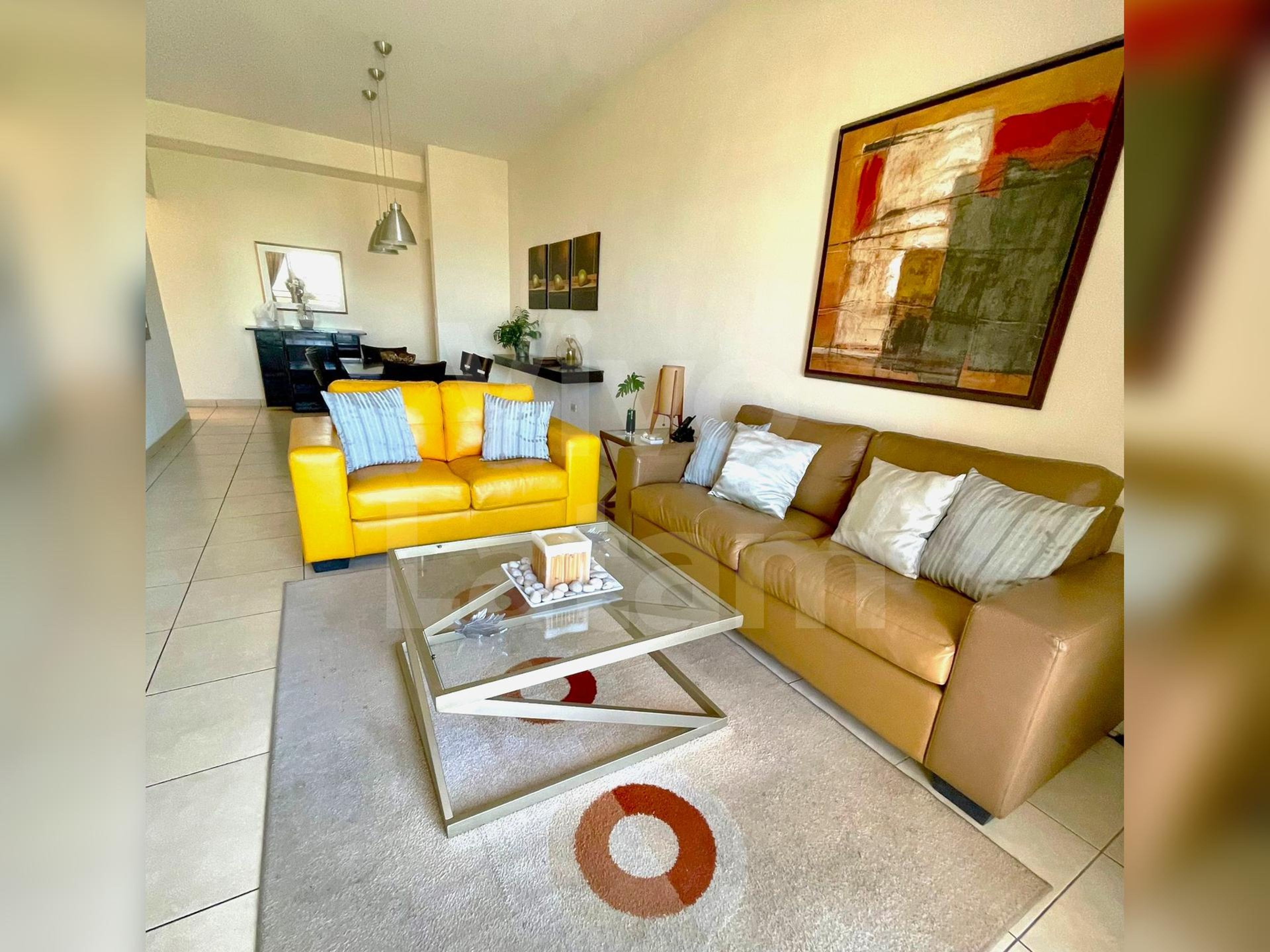 Apartamento en alquiler en Colonia Escalón