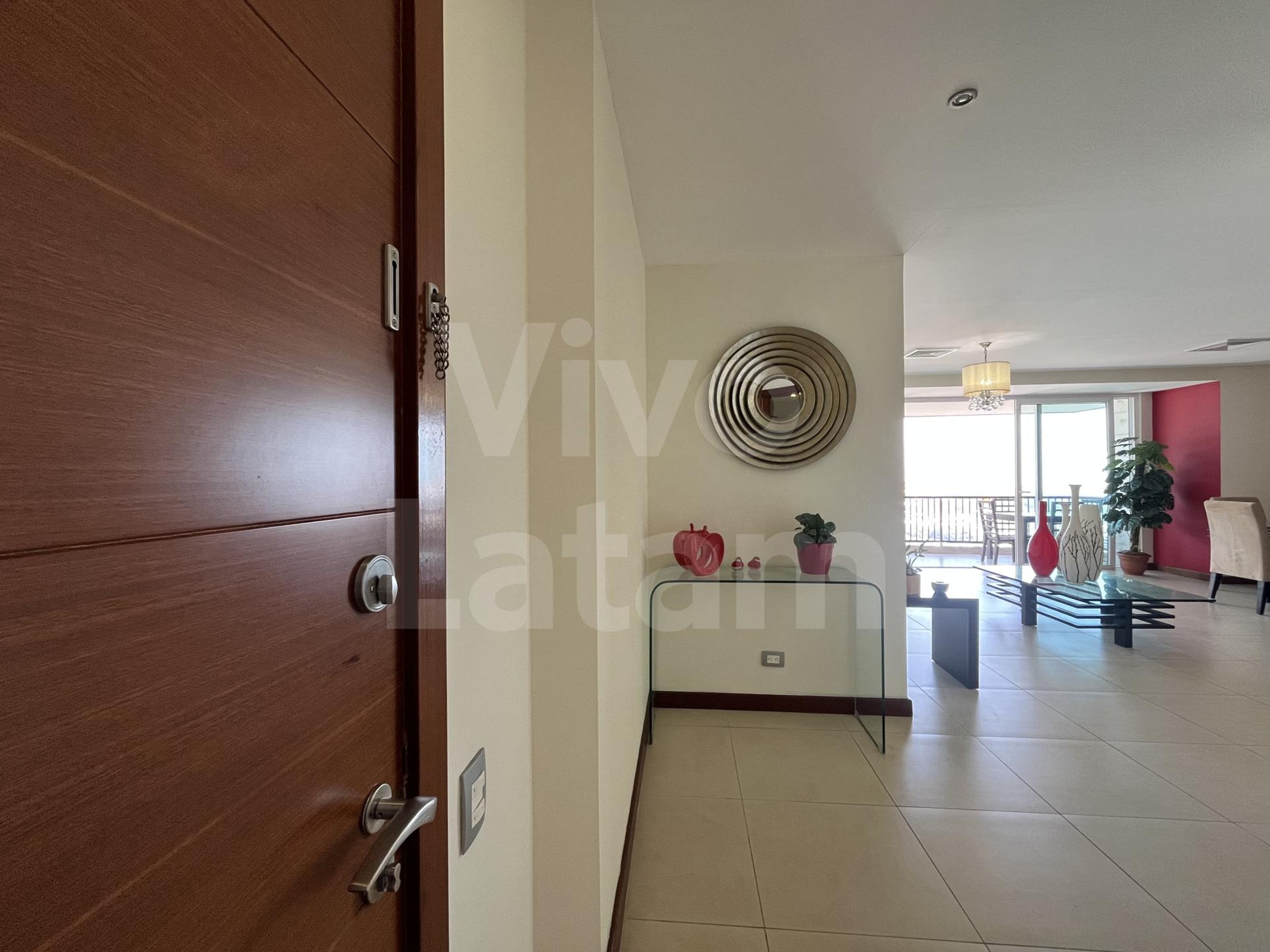 Apartment for rent in Torre Alisios 115