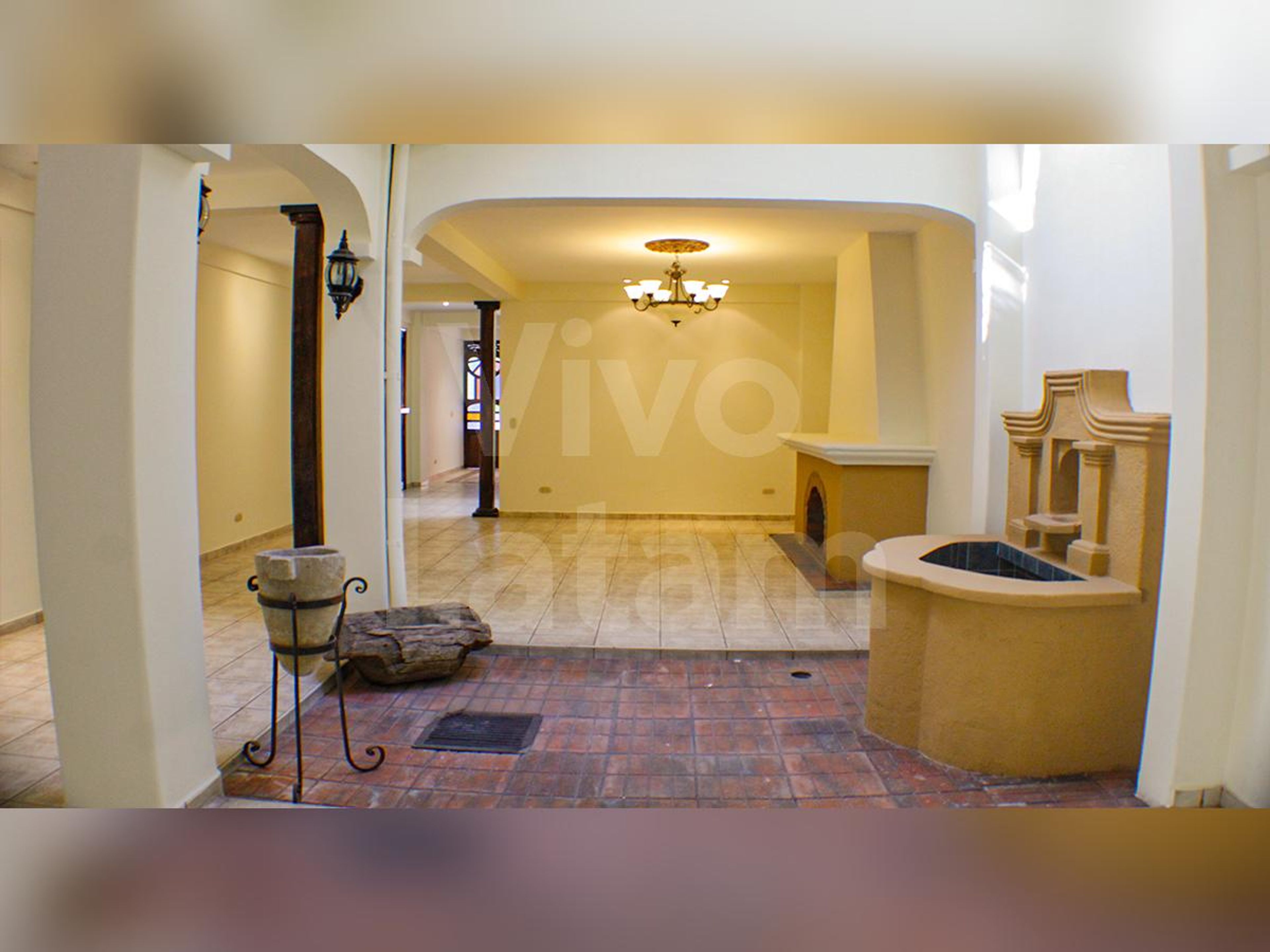 Casa en alquiler en Santa Elena