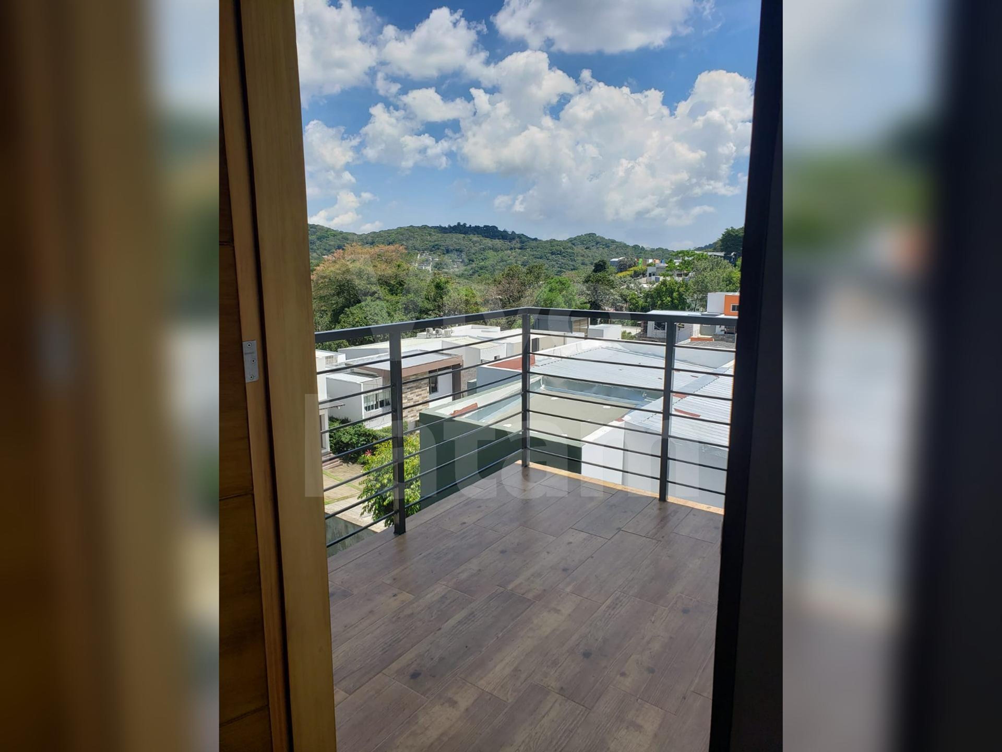 Casa en alquiler en Residencial La Florida